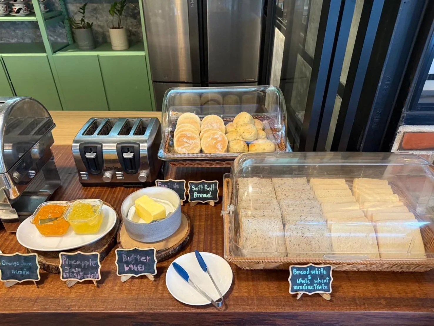 Breakfast in The Stage-Koh Chang