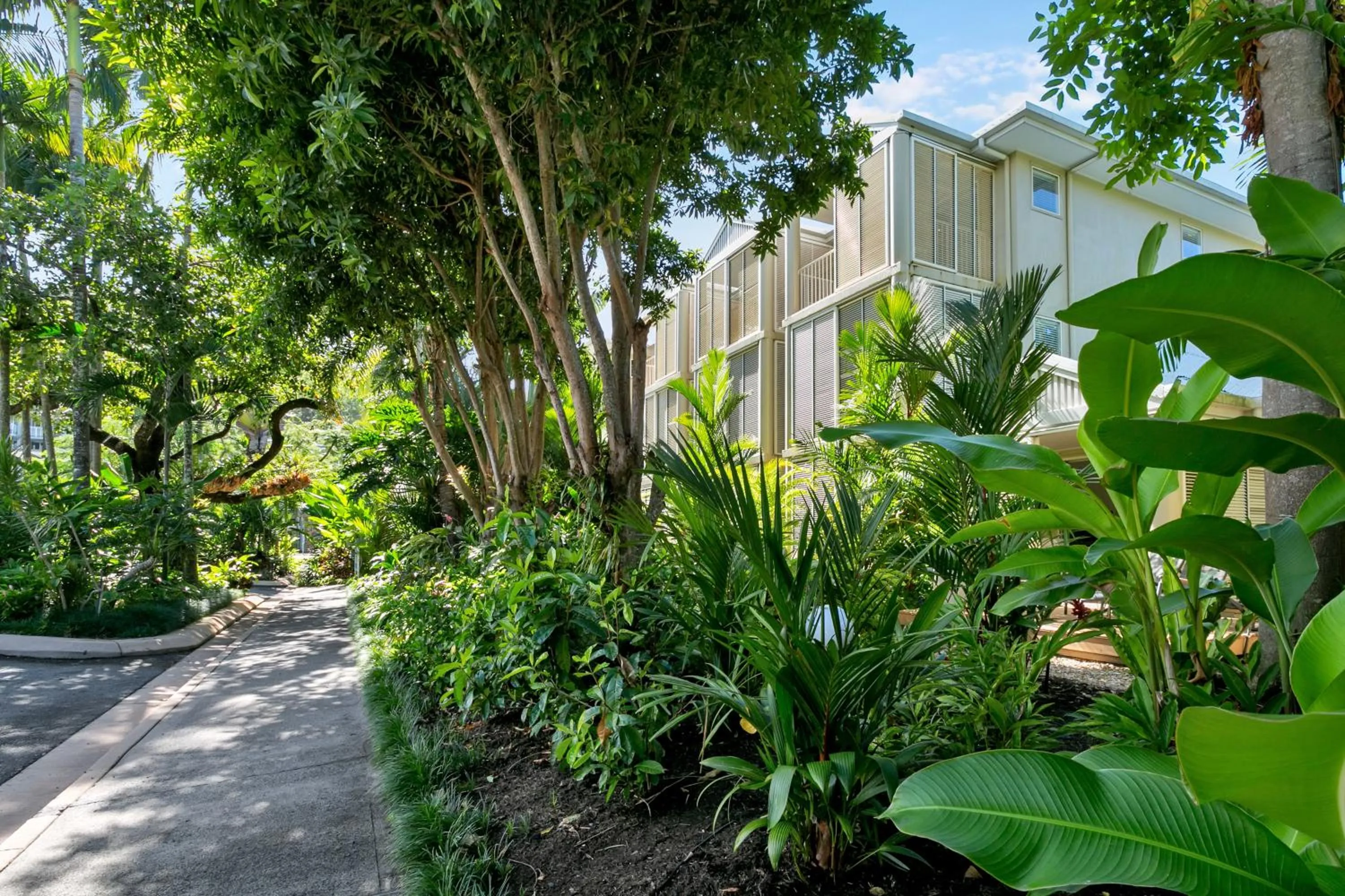 Facade/entrance in Port Douglas Apartments - Adults Only Oasis