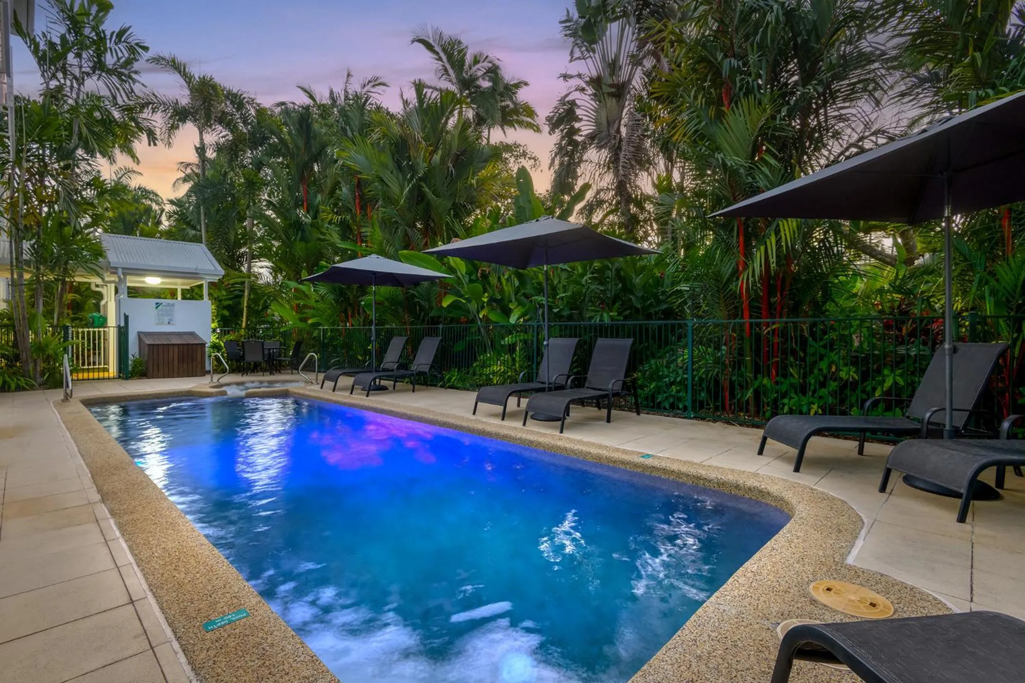 Swimming pool in Port Douglas Apartments - Adults Only Oasis