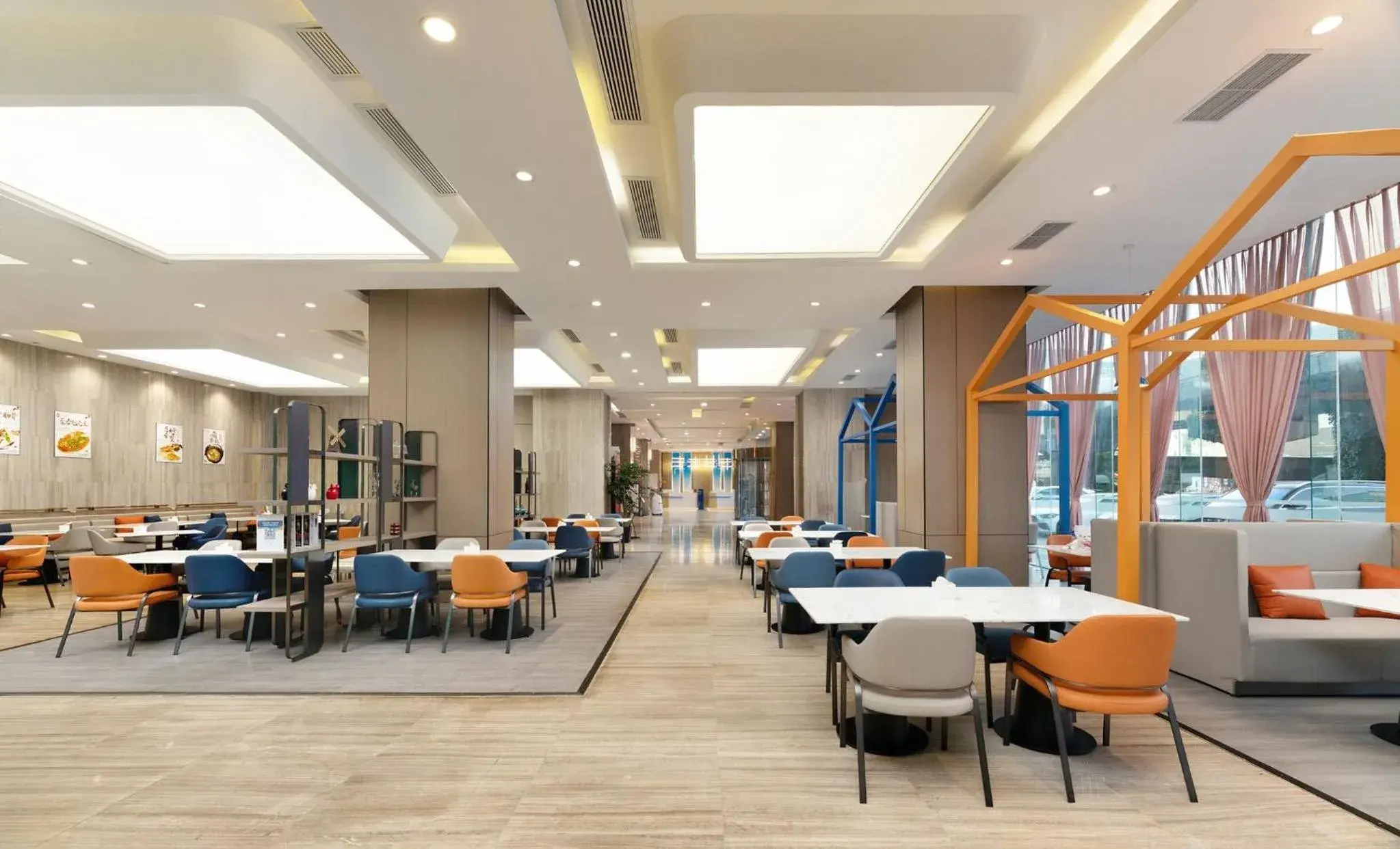 Restaurant/places to eat in Holiday Inn Express Chengdu Wuhou by IHG-Wuhou Temple and Jinli Restaurant/places to eat in Holiday Inn Express Chengdu Wuhou by IHG-Wuhou Temple and Jinli