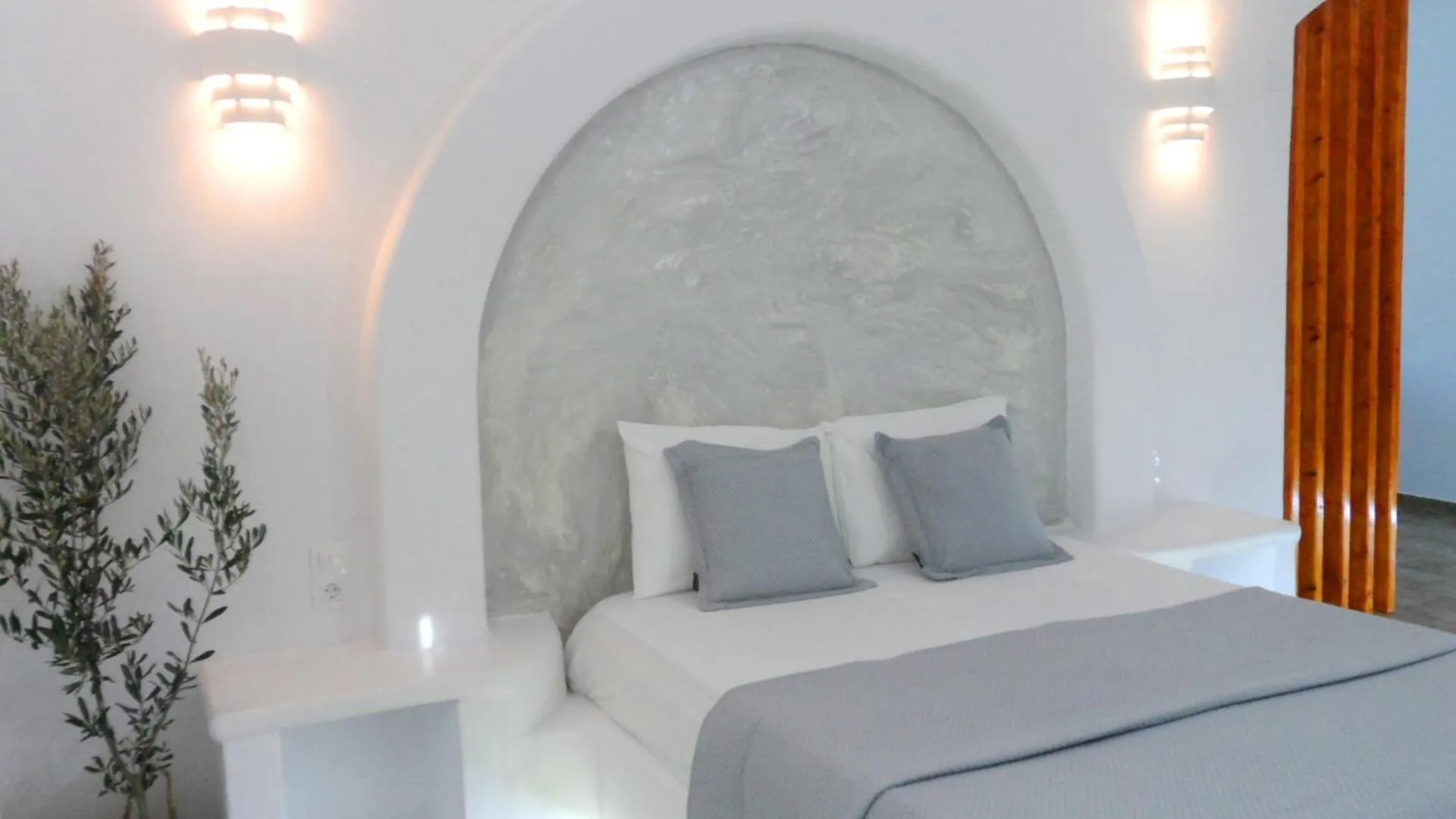 Bed in Papafotis Apartments & Suites