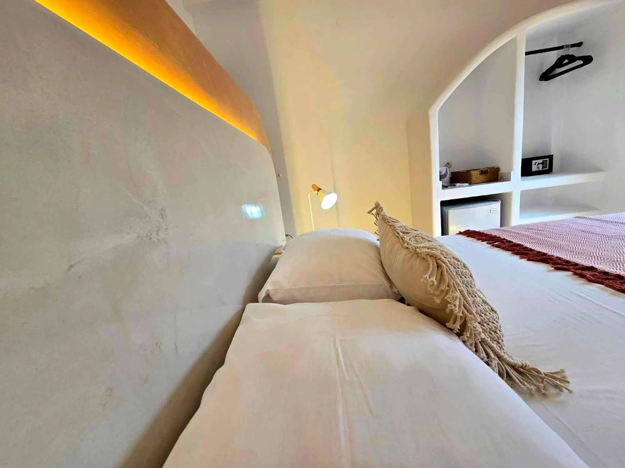 Bed in Papafotis Apartments & Suites
