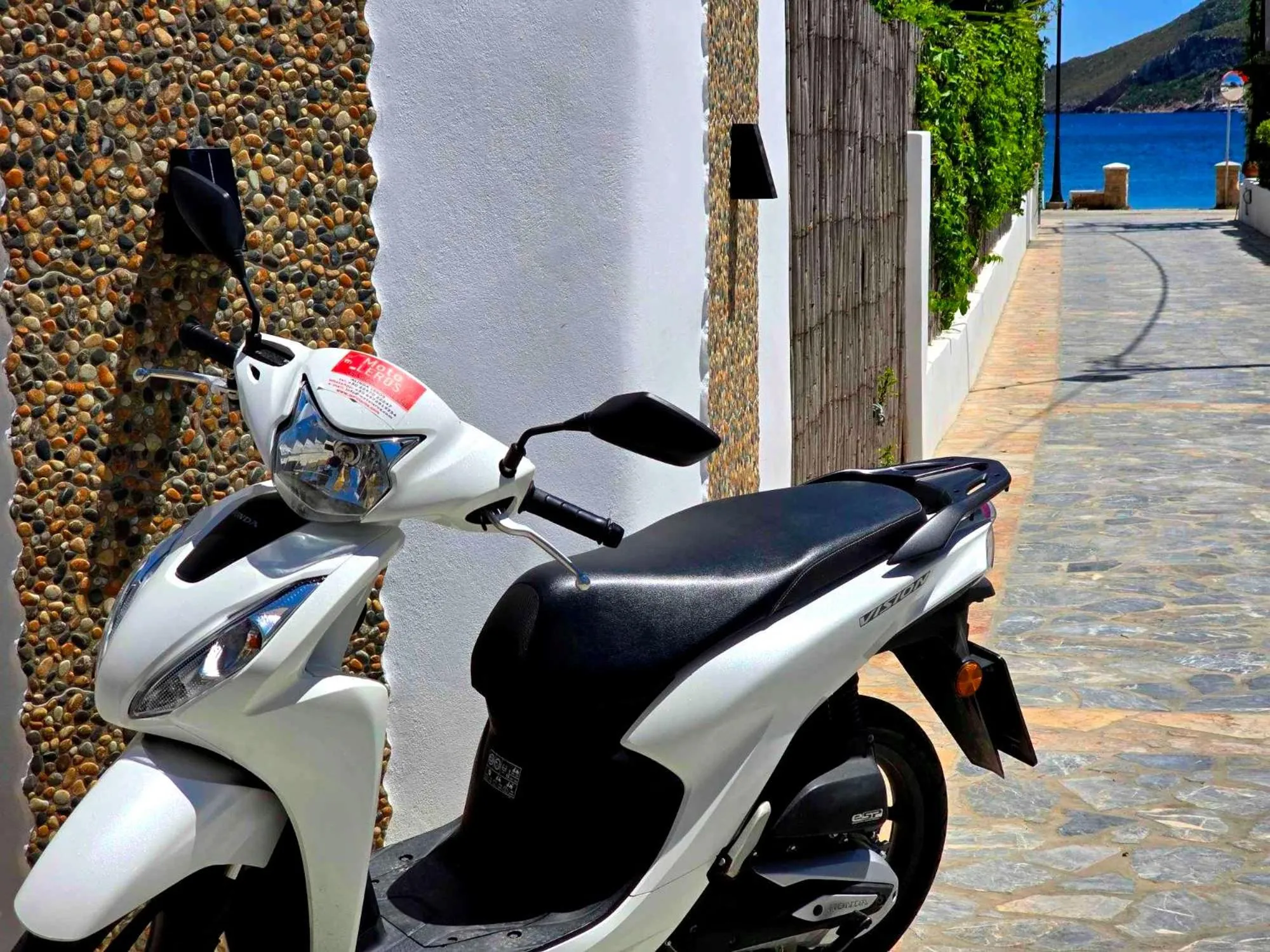 Facade/entrance in Papafotis Apartments & Suites