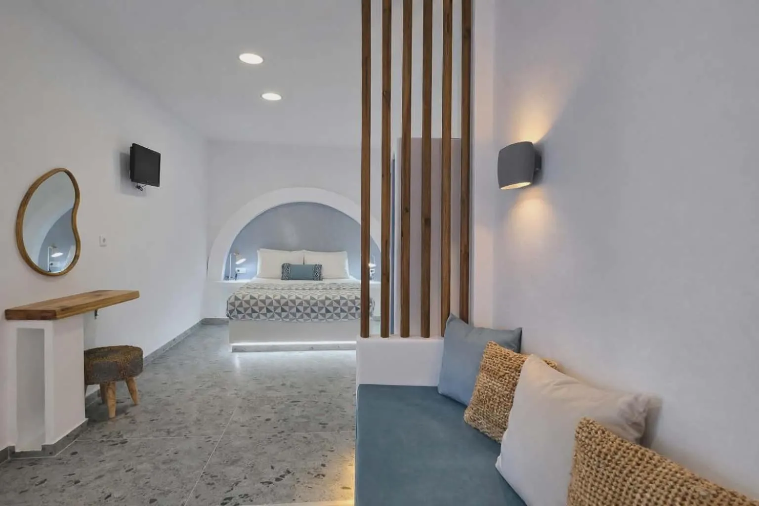 Bed in Papafotis Apartments & Suites