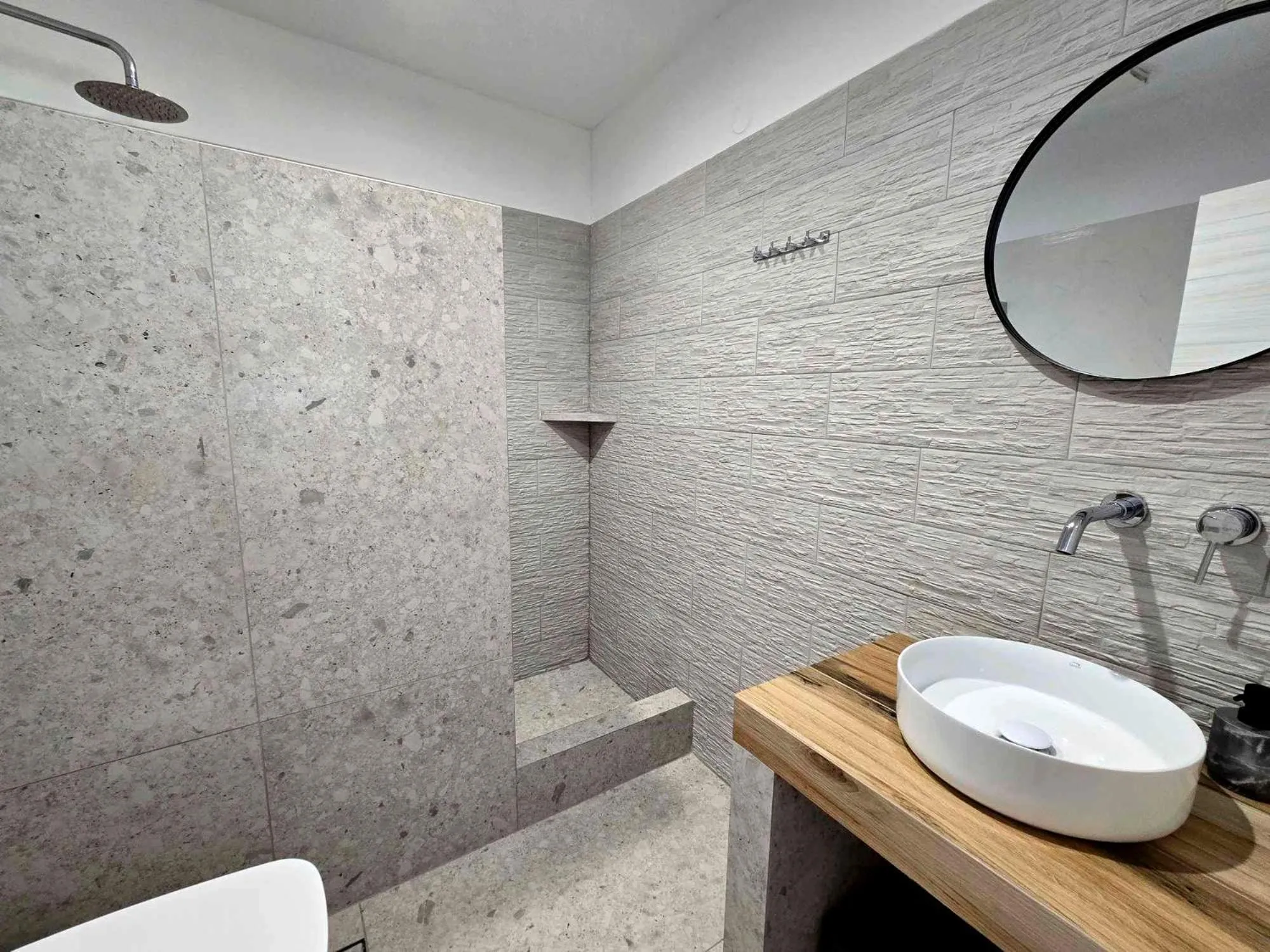 Toilet in Papafotis Apartments & Suites