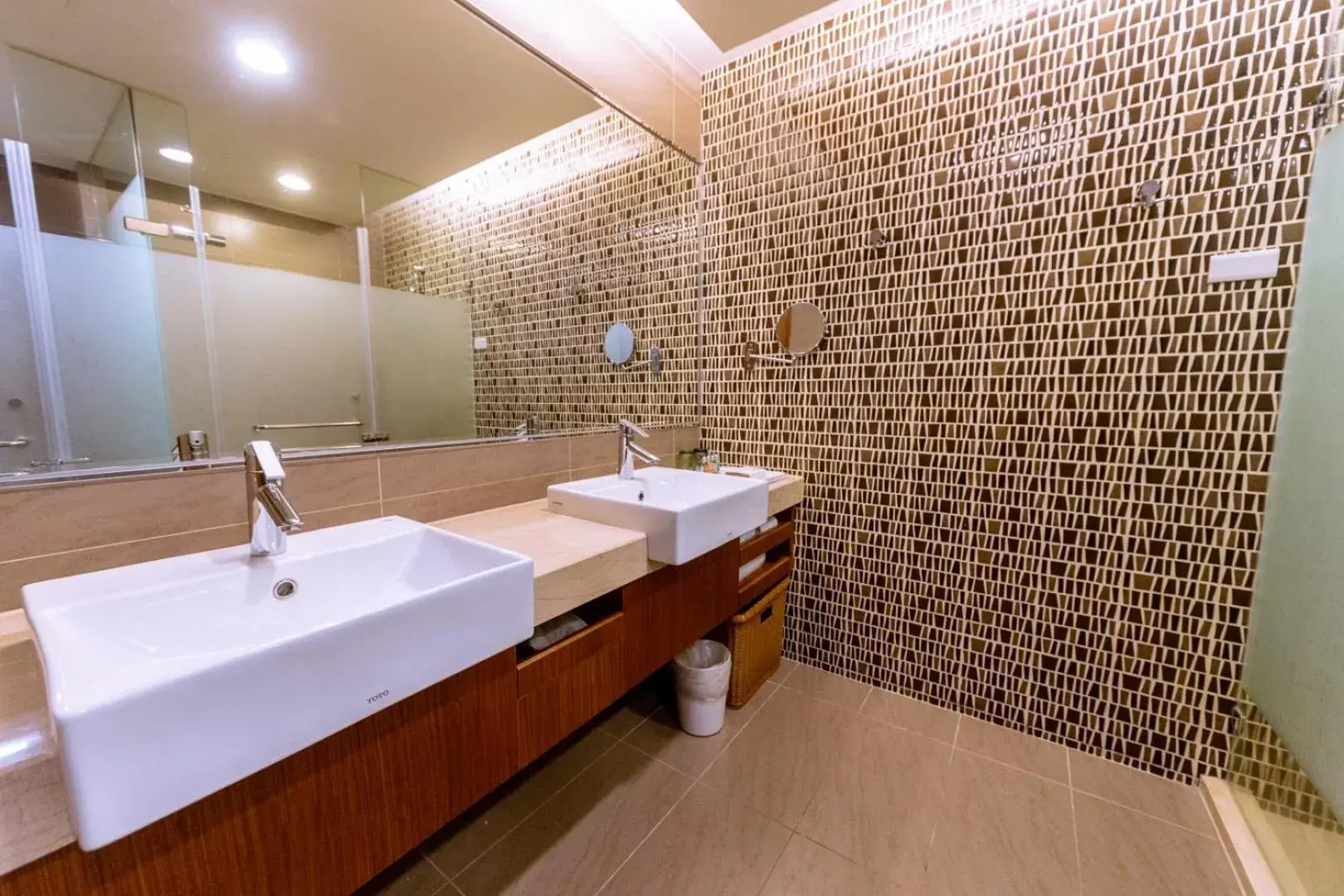 Bathroom in Fullon Hotel Tamsui Fishermen's Wharf