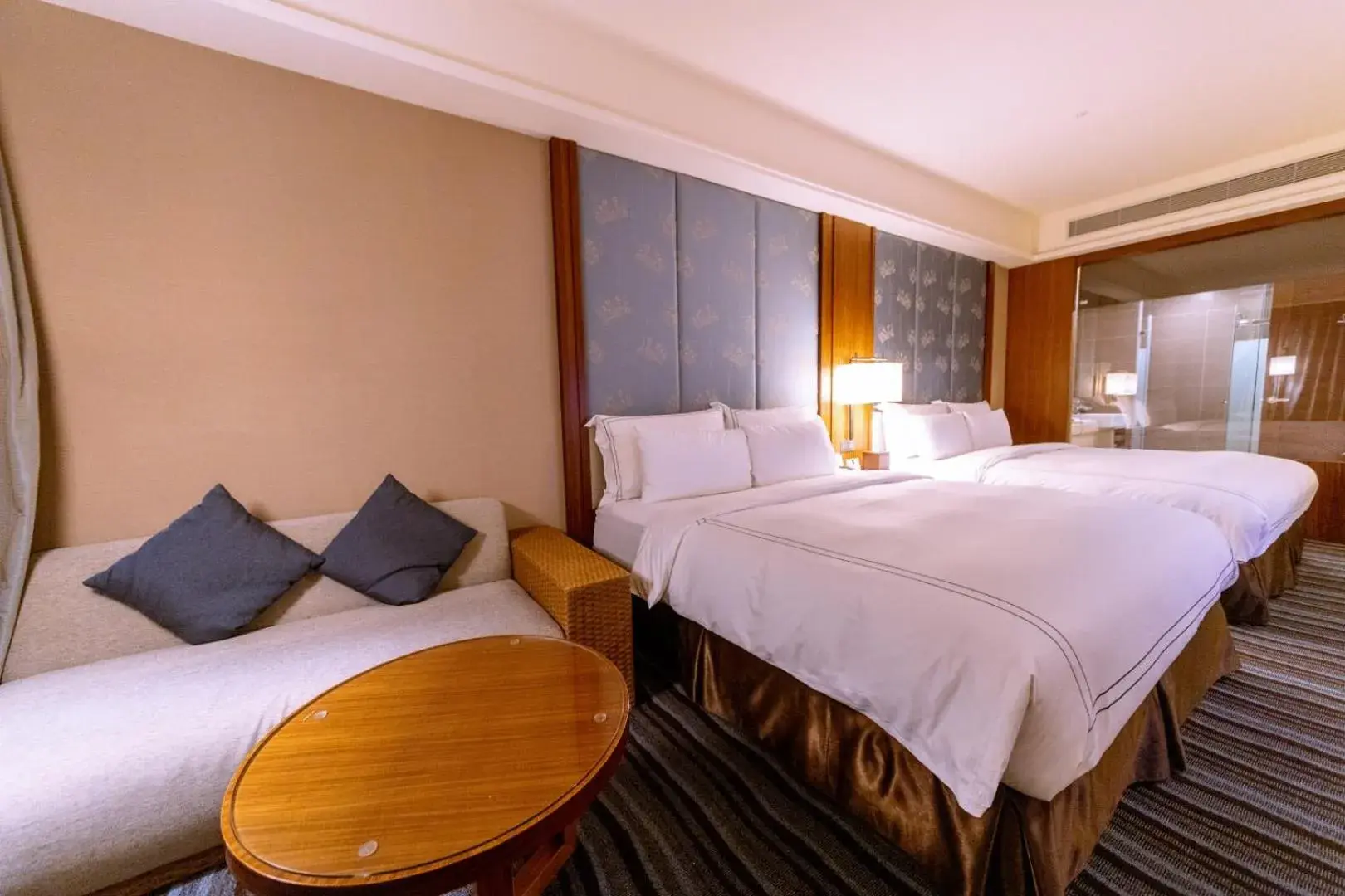 Bed in Fullon Hotel Tamsui Fishermen's Wharf