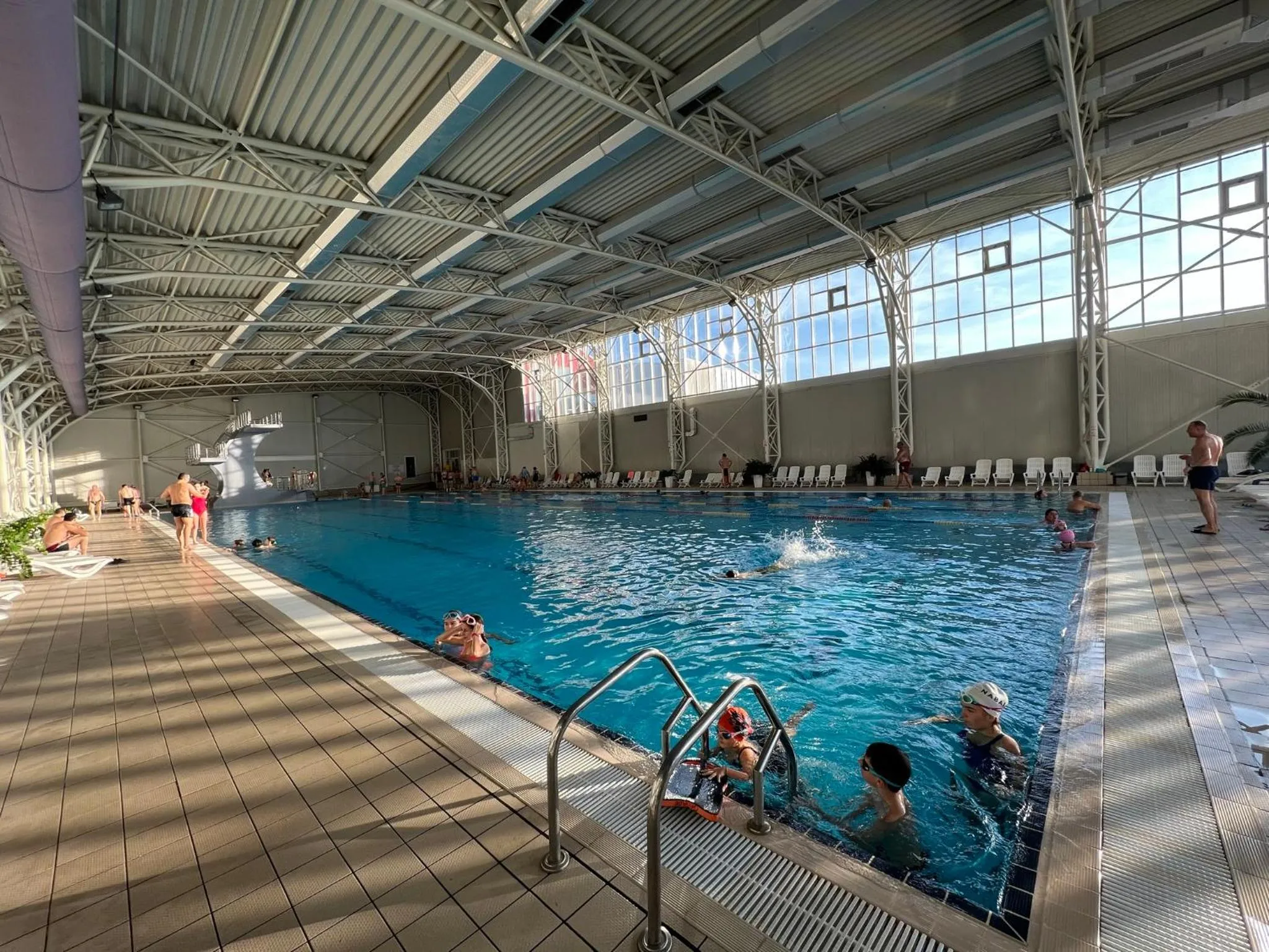 Swimming pool in Hotel Alinalex - Paradisul Acvatic