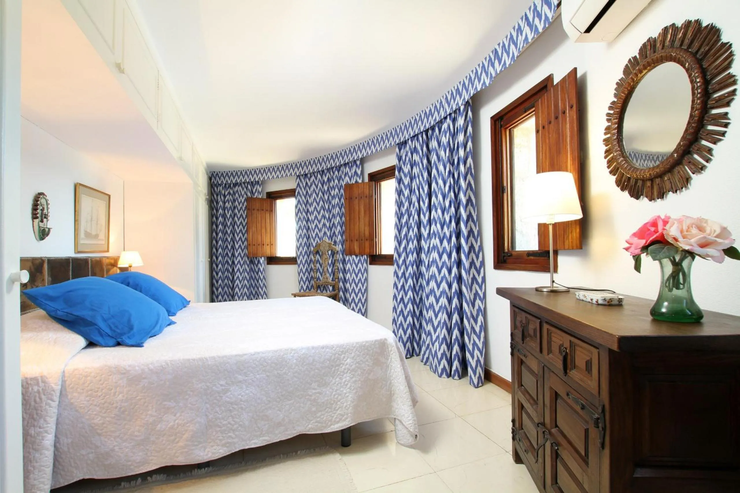 Other, Bed in El Bikoro
