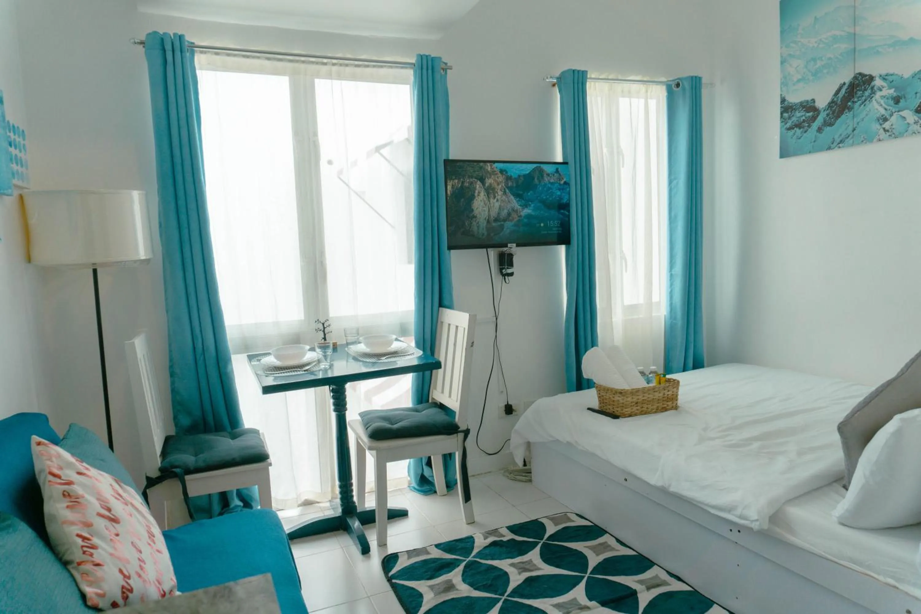 Bed in Retreat Haven in La Bella Tagaytay