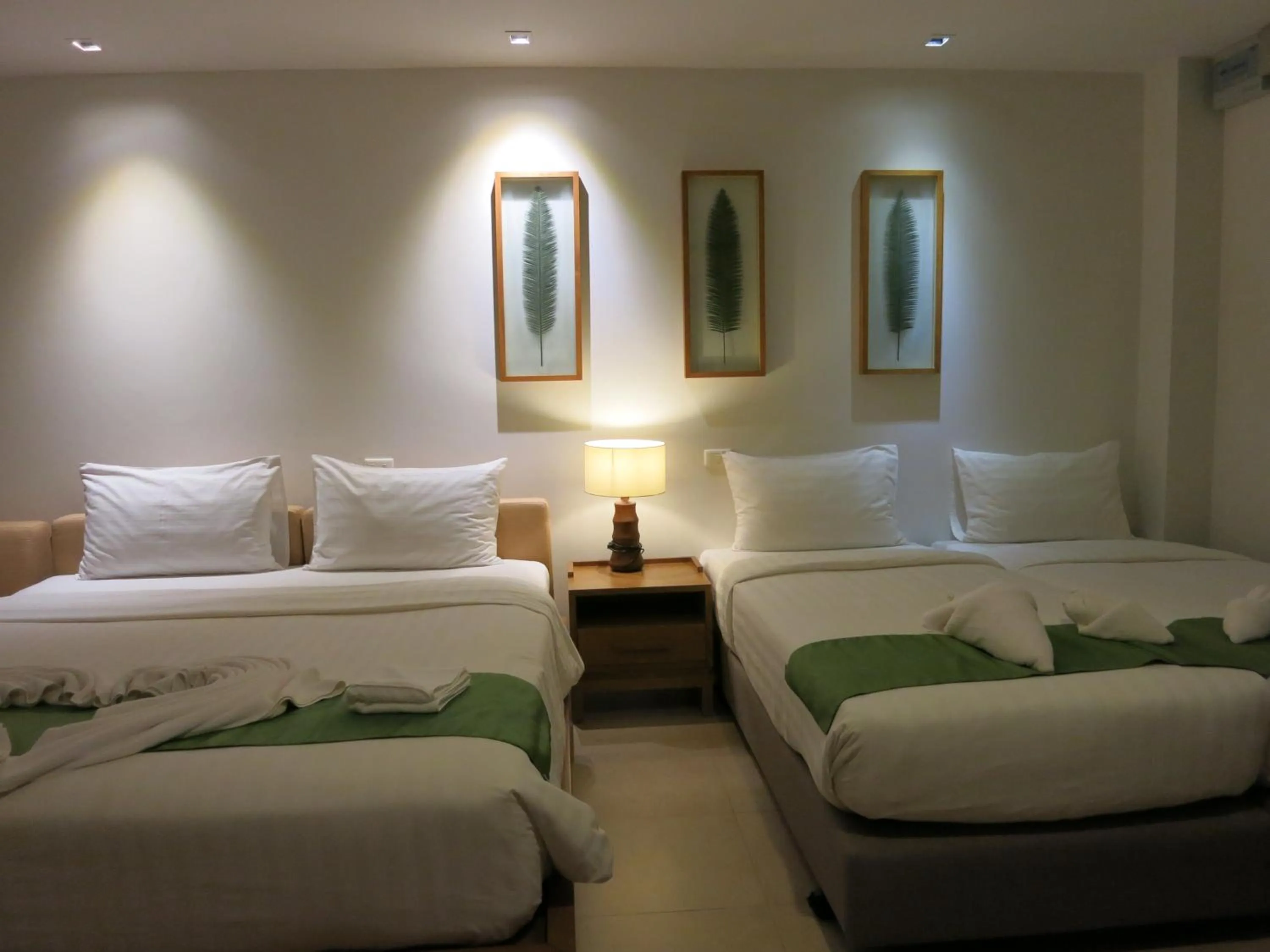 Bed in Islanda Resort Hotel