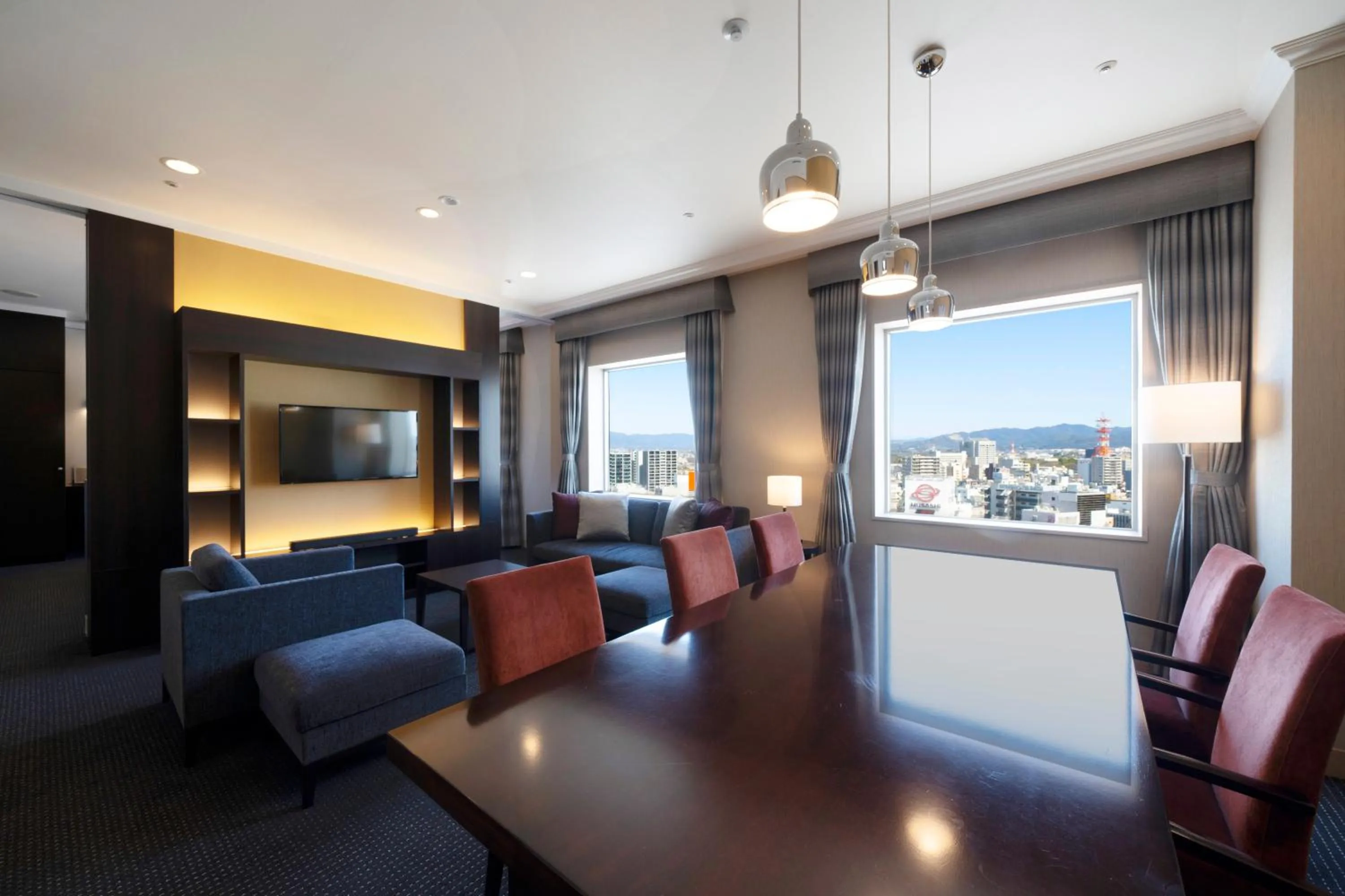 Photo of the whole room in Hotel Associa Toyohashi