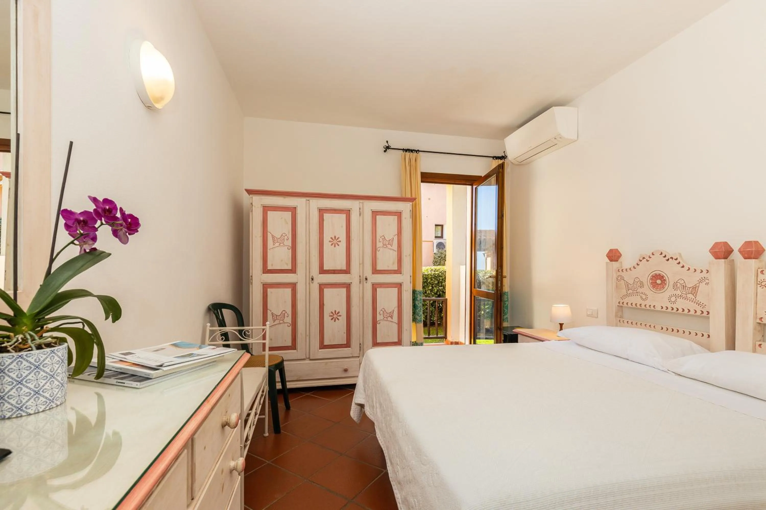Photo of the whole room, Bed in Hotel Piccolo Pevero