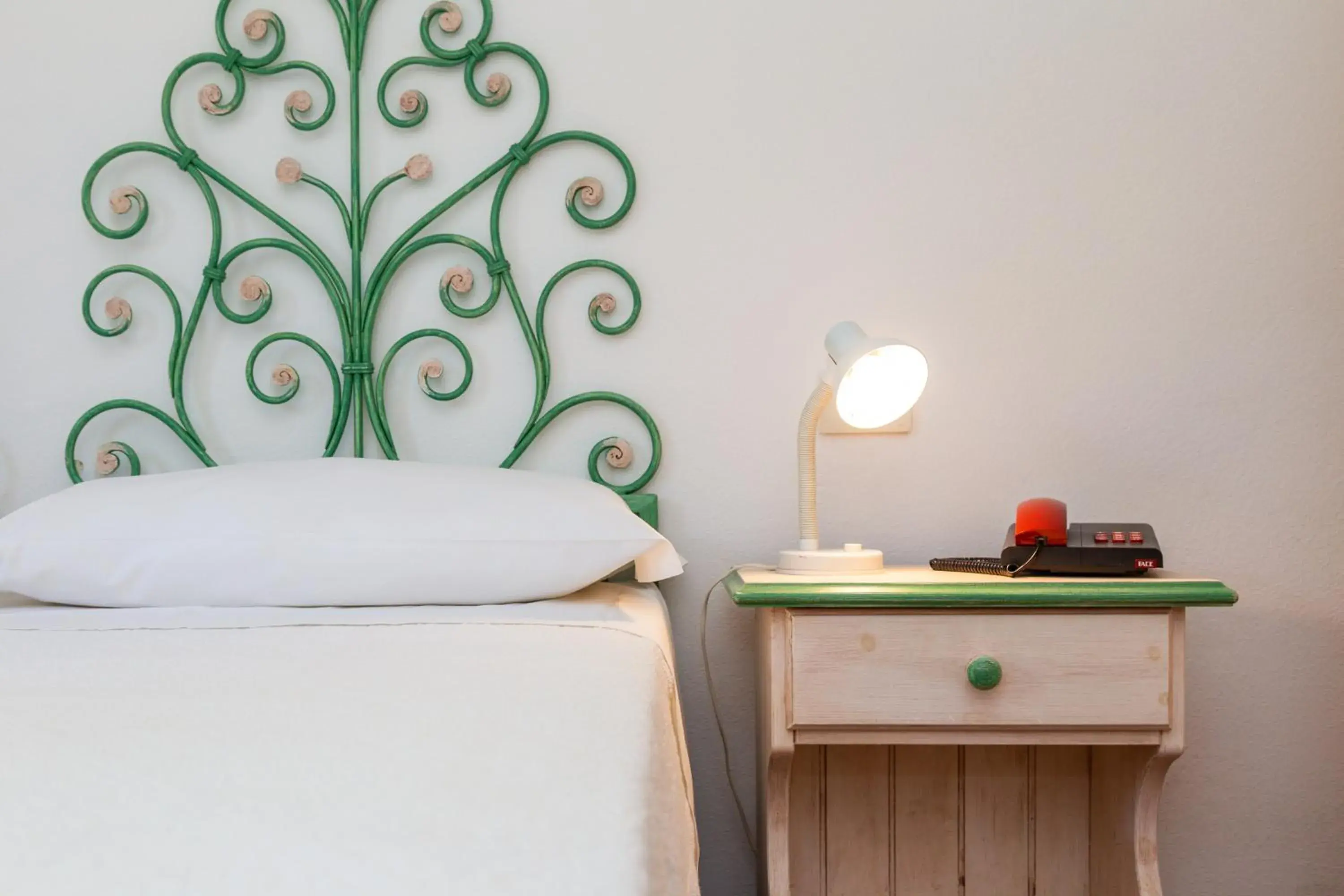 Economy Double or Twin Room in Hotel Piccolo Pevero Economy Double or Twin Room in Hotel Piccolo Pevero