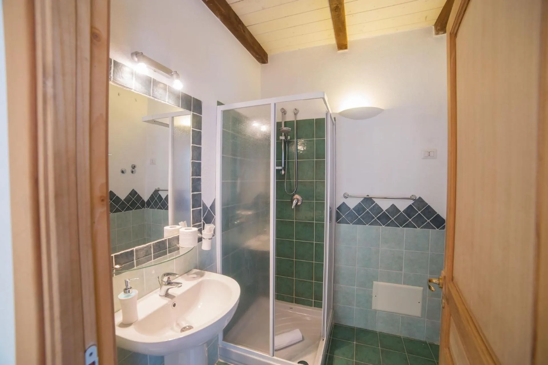 Bathroom in Olbia Domus Inn