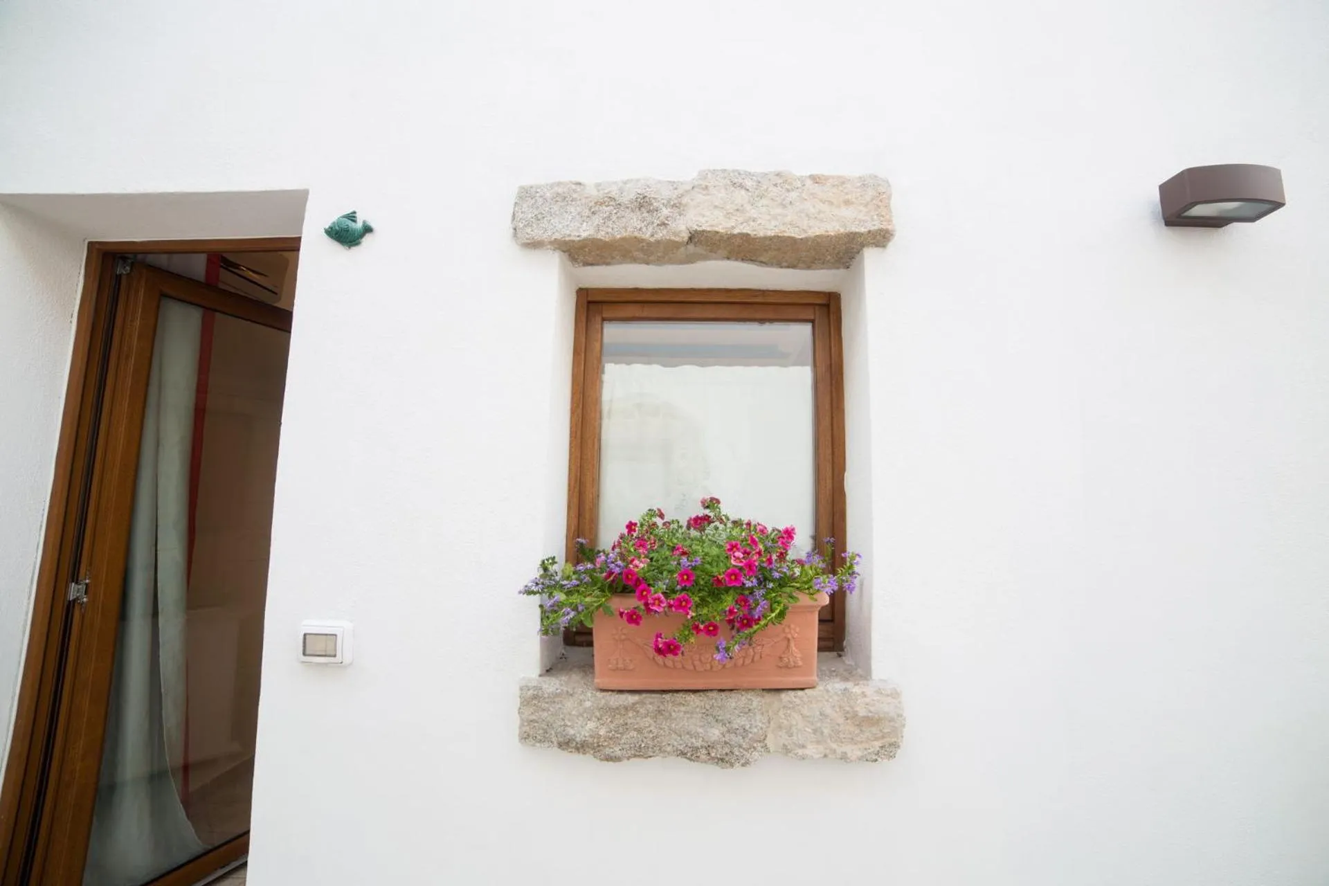 Decorative detail in Olbia Domus Inn
