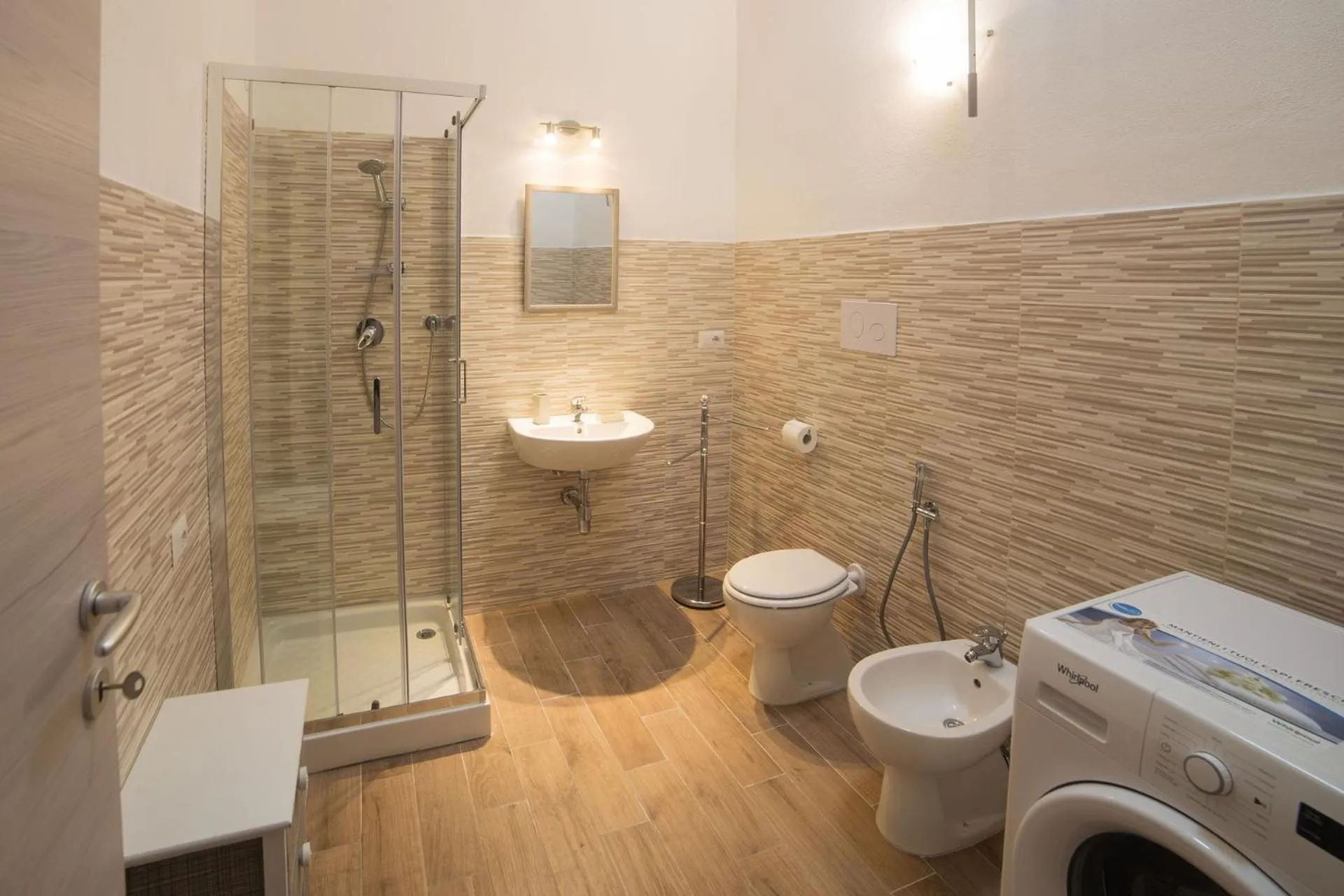 Bathroom in Olbia Domus Inn