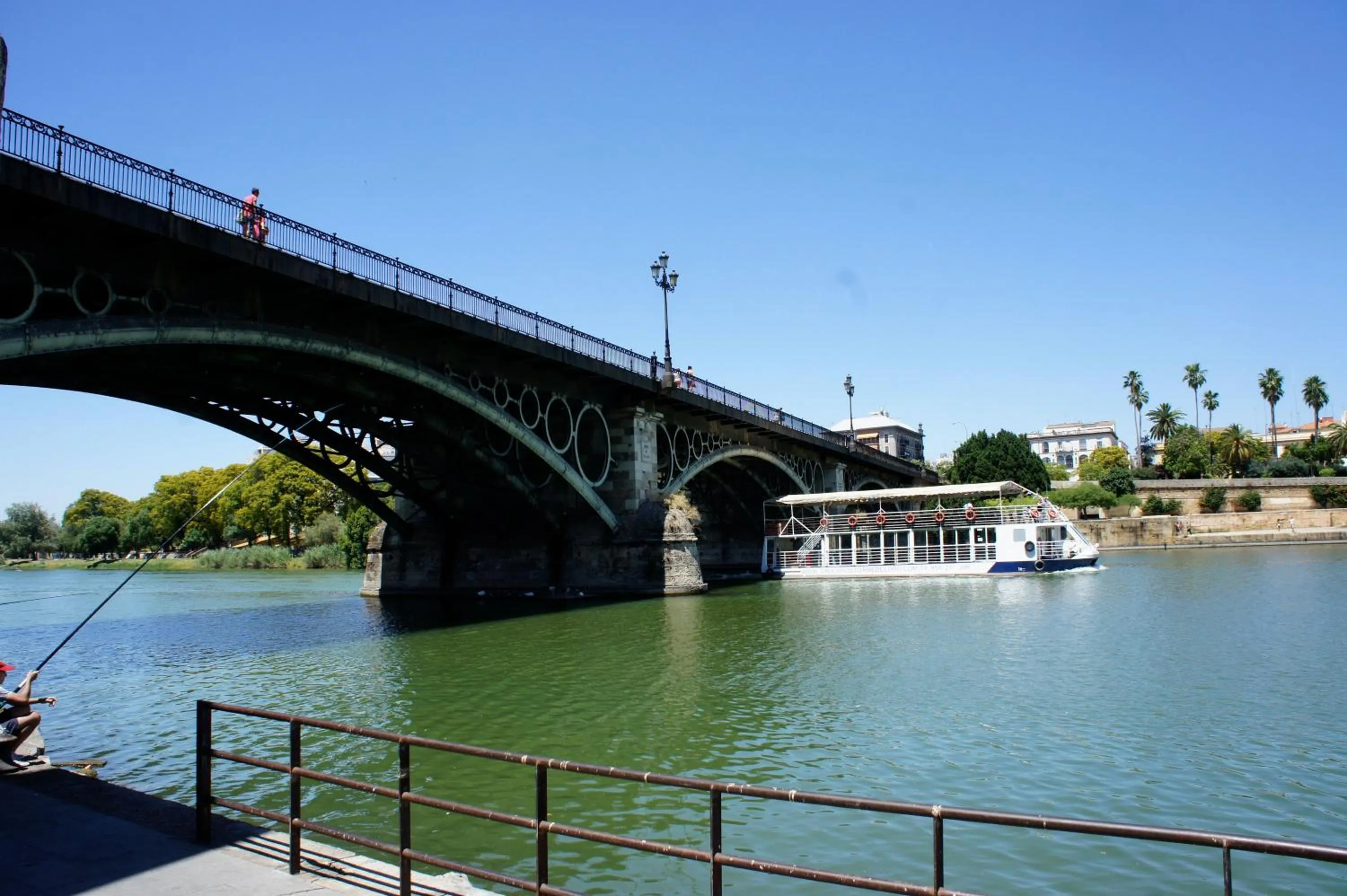 Area and facilities in Pension Perez Montilla