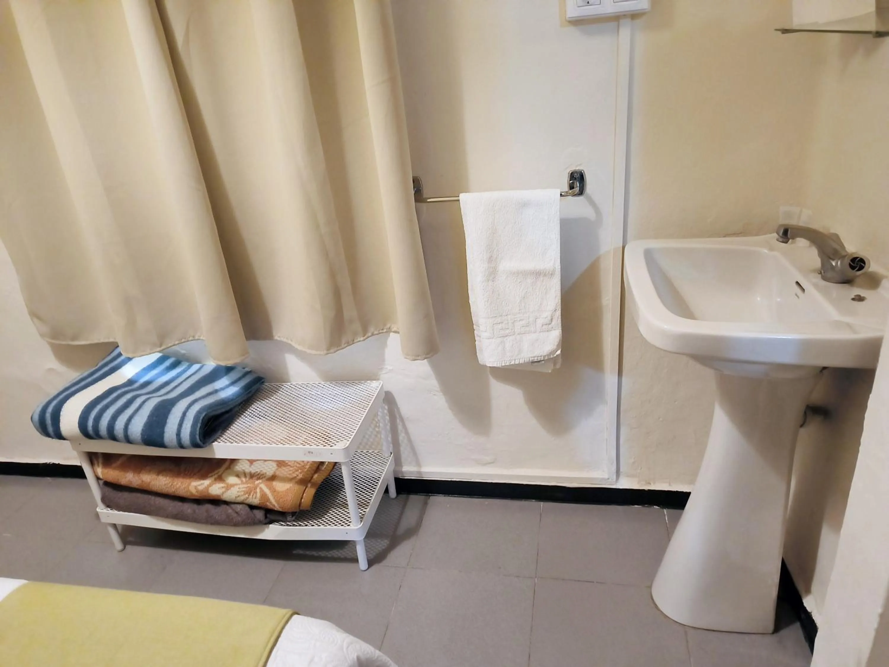 Photo of the whole room in Pension Perez Montilla