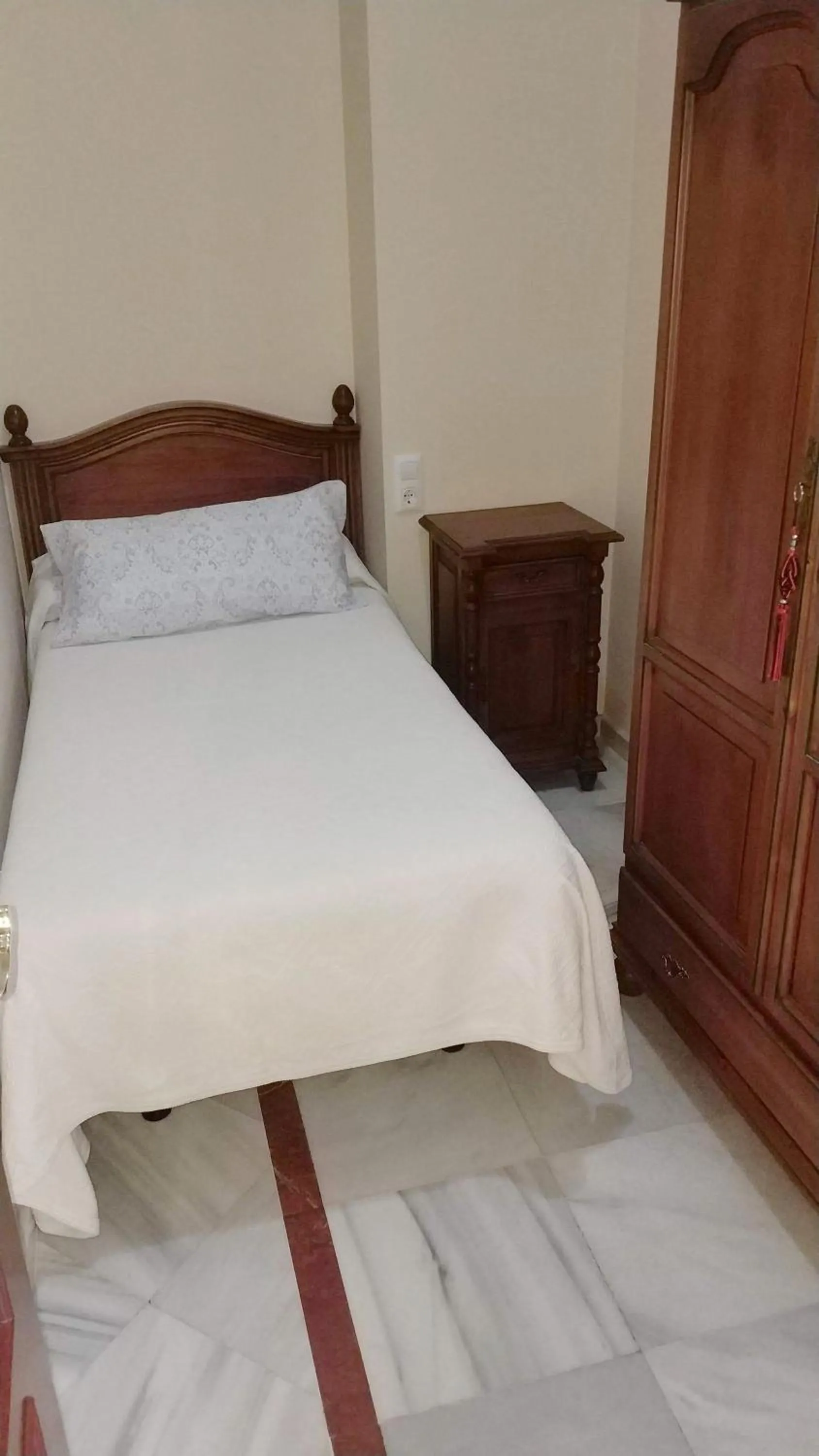 Bedroom, Bed in Pension Perez Montilla