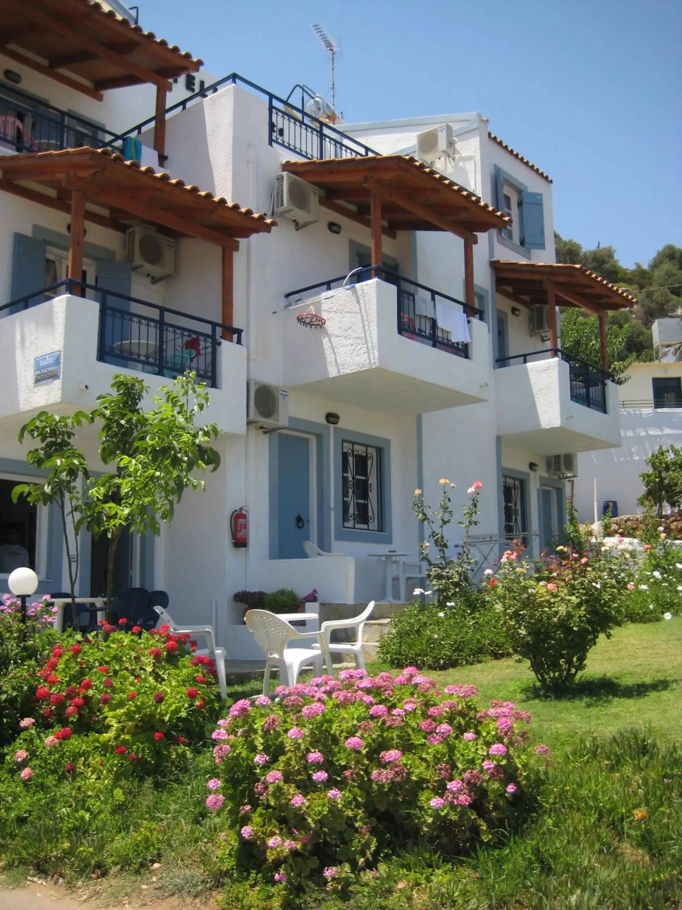 Castello Apartments Castello Apartments