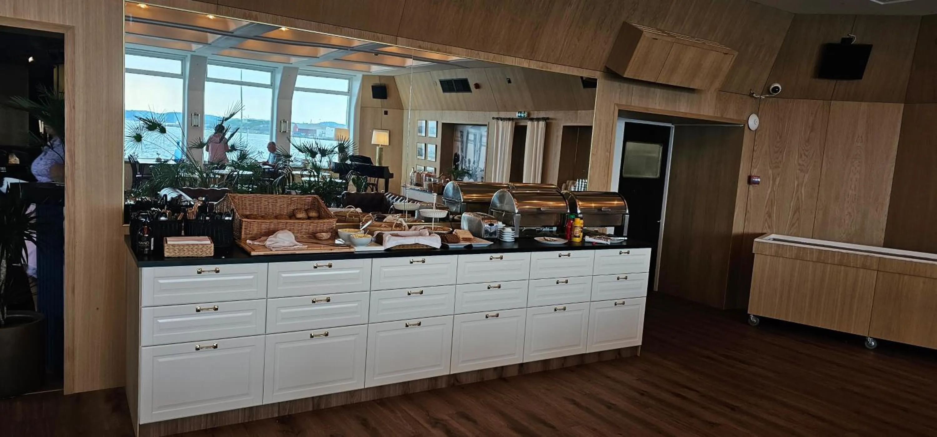 Breakfast in Hotel Lysekil