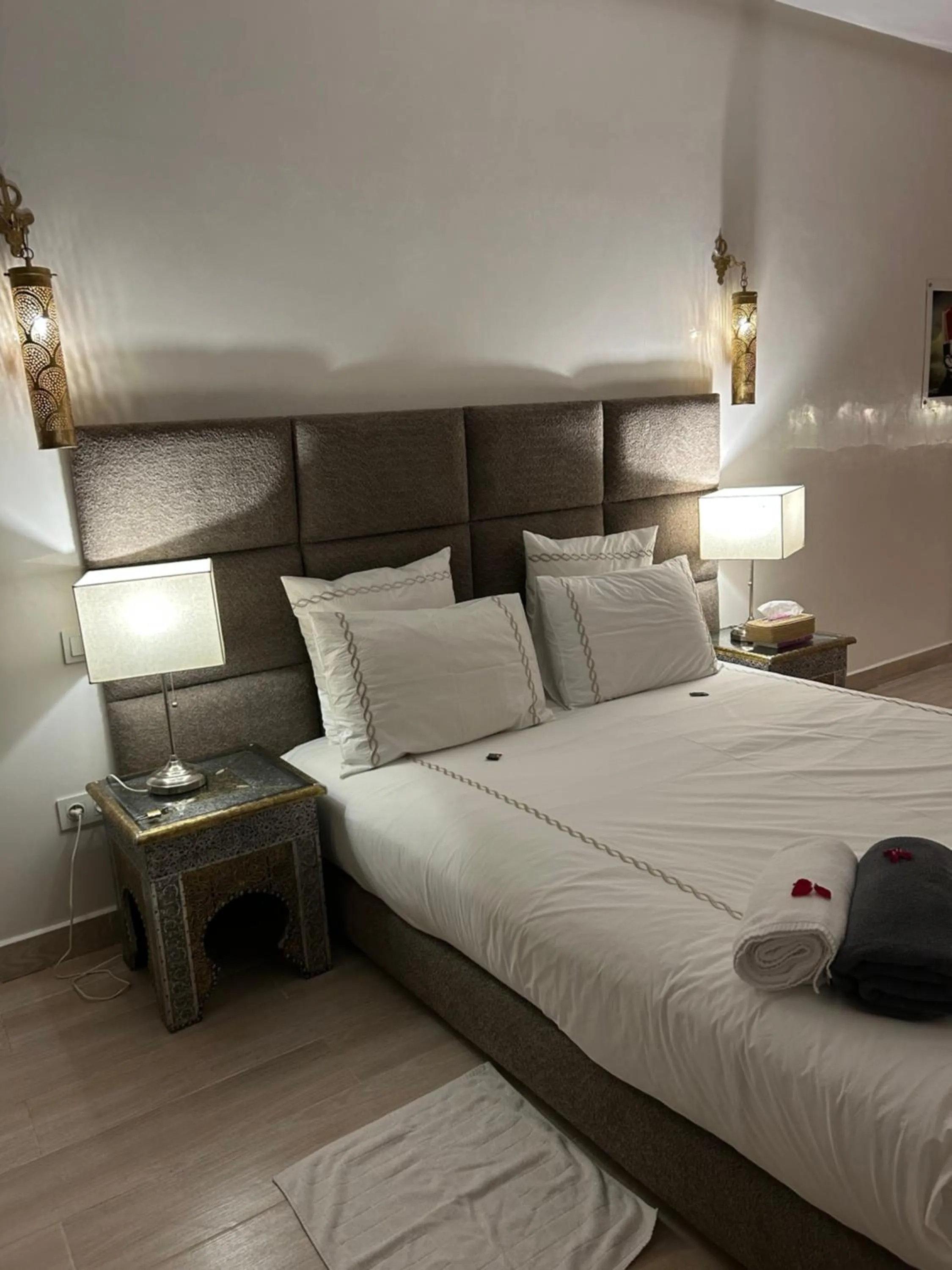 Bed in Riad Tsar Mimoun