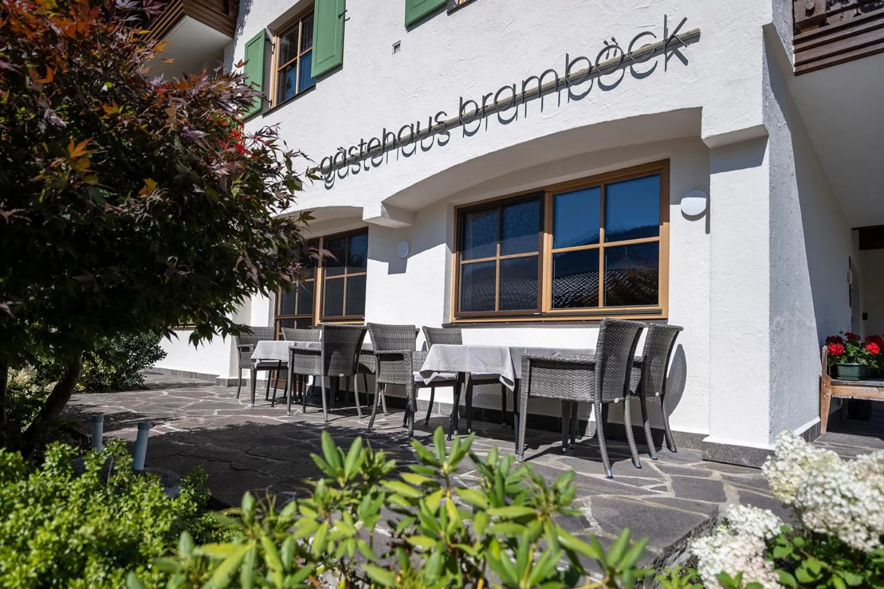 Property building in Gästehaus Bramböck