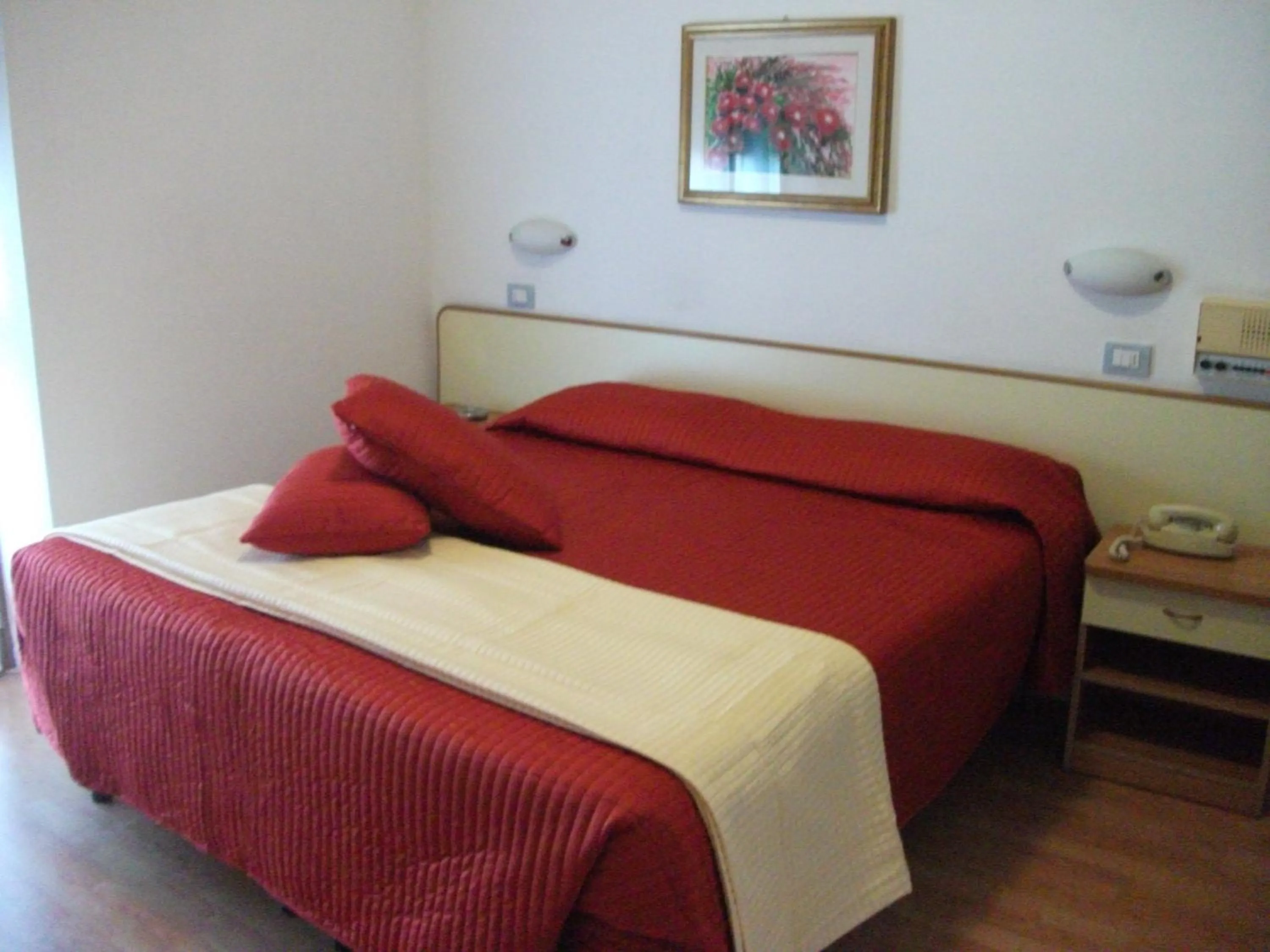 Bedroom, Bed in Hotel Tirrenia