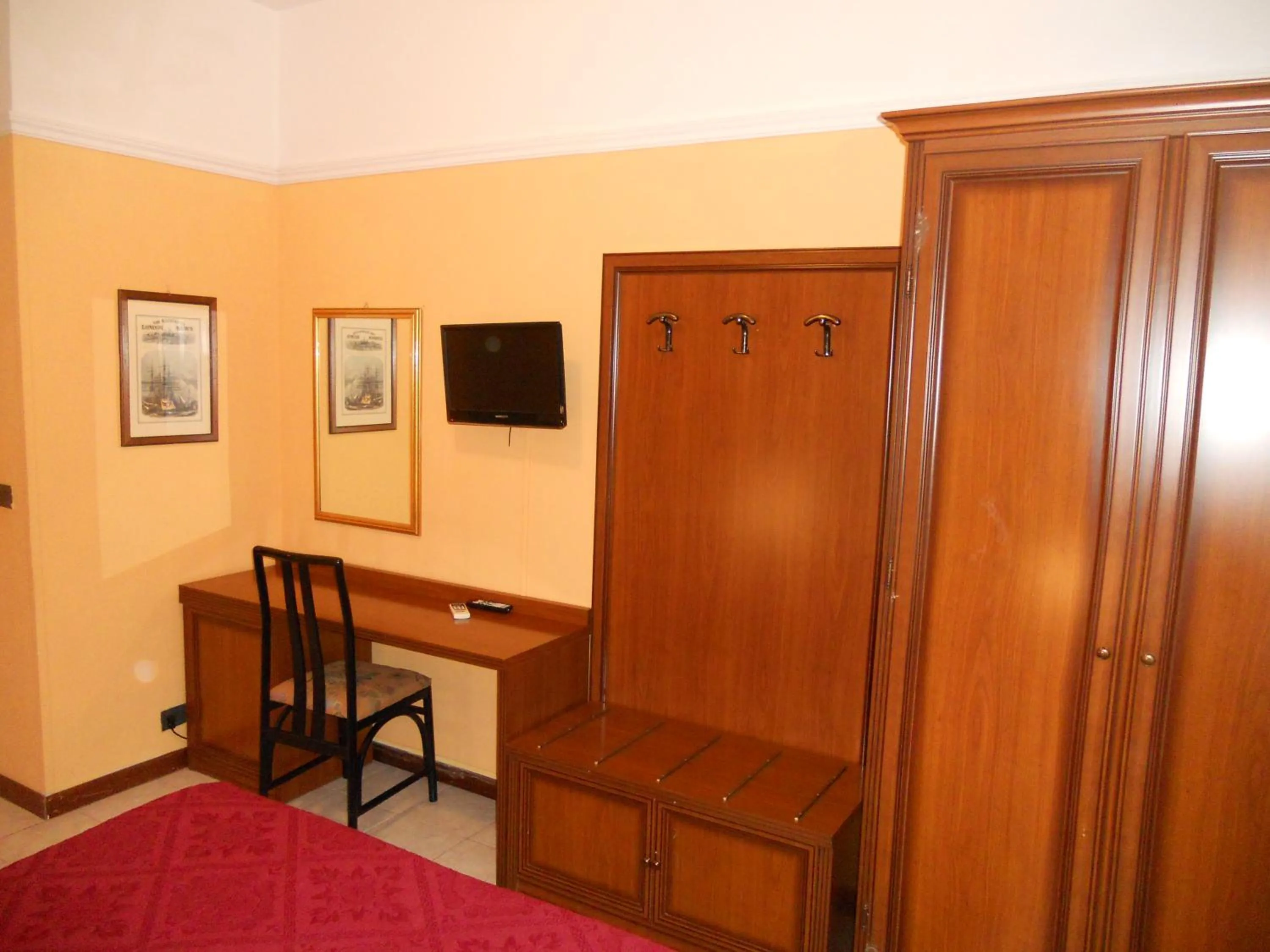 TV and multimedia in Hotel Salus