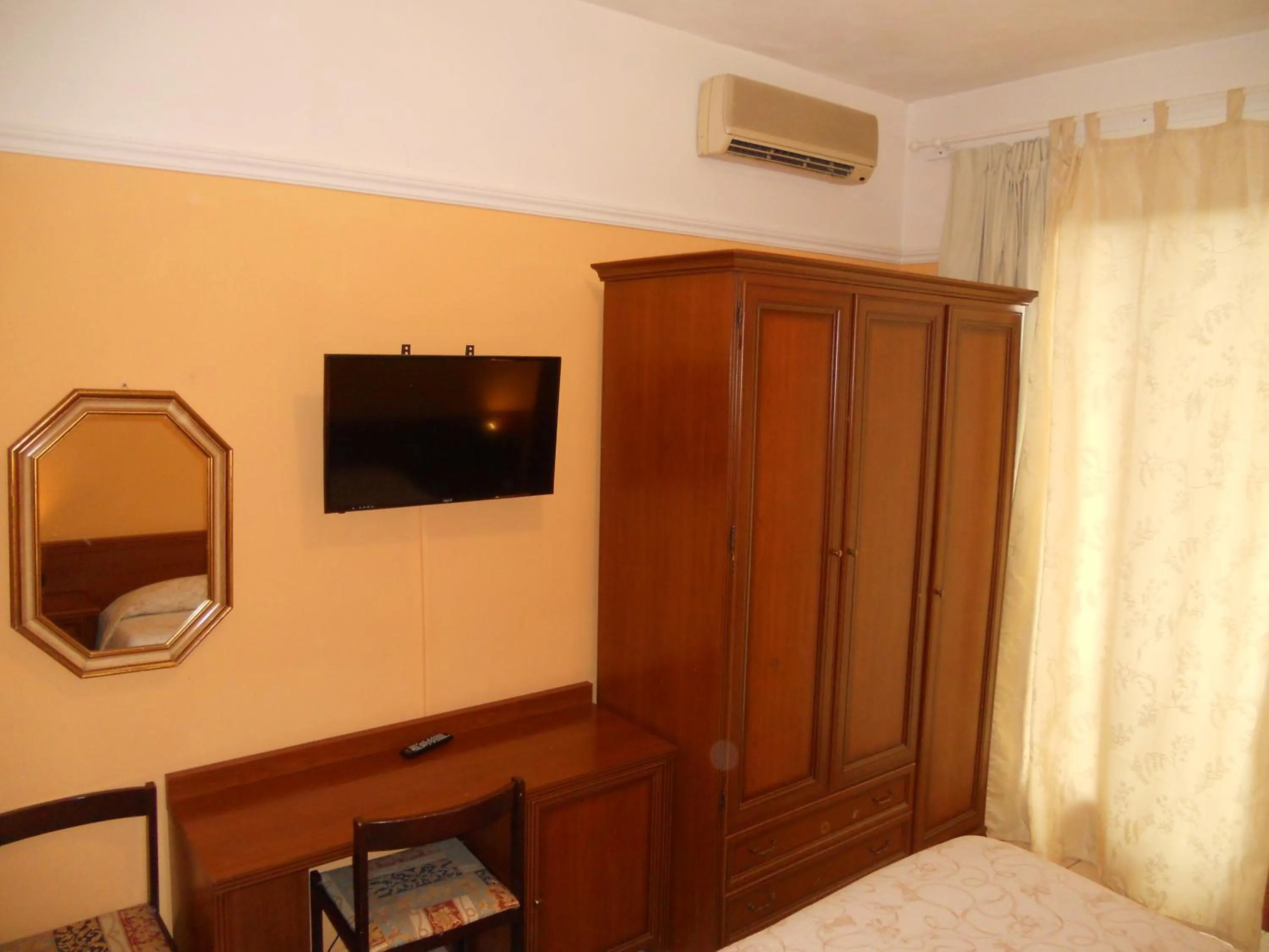 TV and multimedia in Hotel Salus