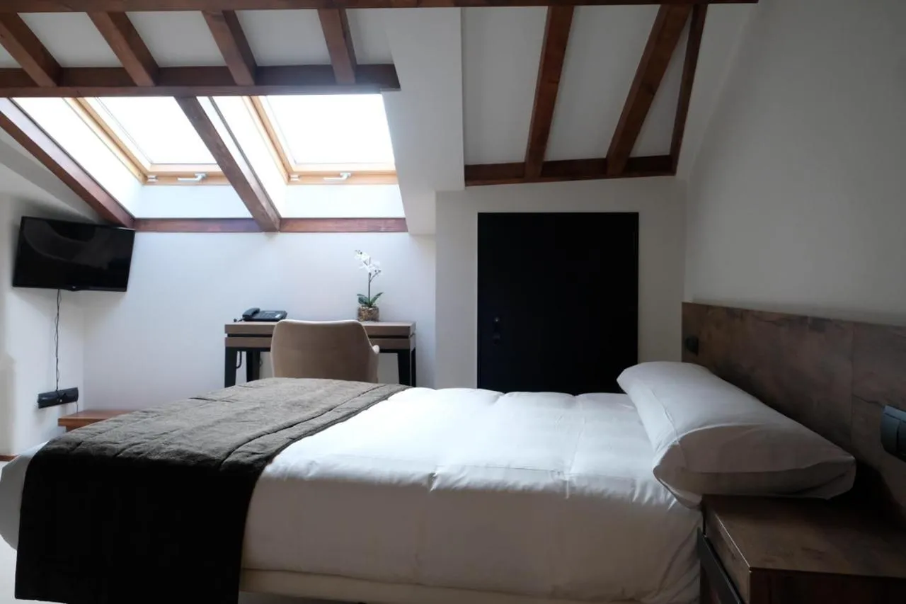 Photo of the whole room, Bed in Via Aetcal Hotel & Wellness