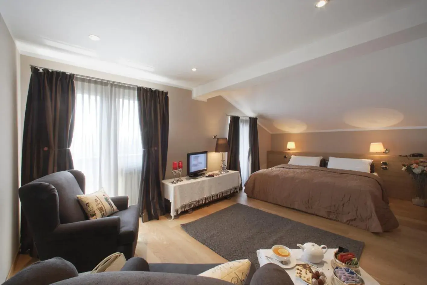 Junior Suite in Hotel Savoia dal 1924 Junior Suite in Hotel Savoia dal 1924