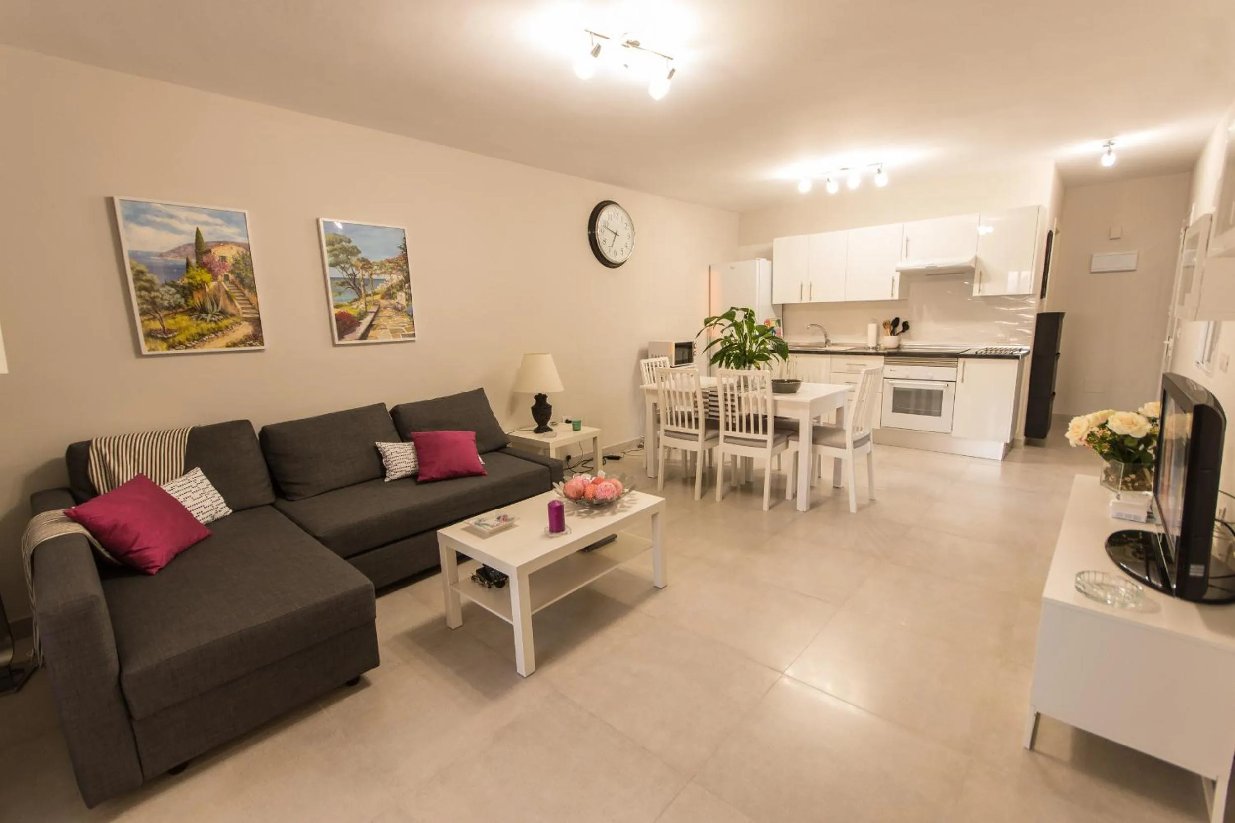 Luminoso apart Mareverde
