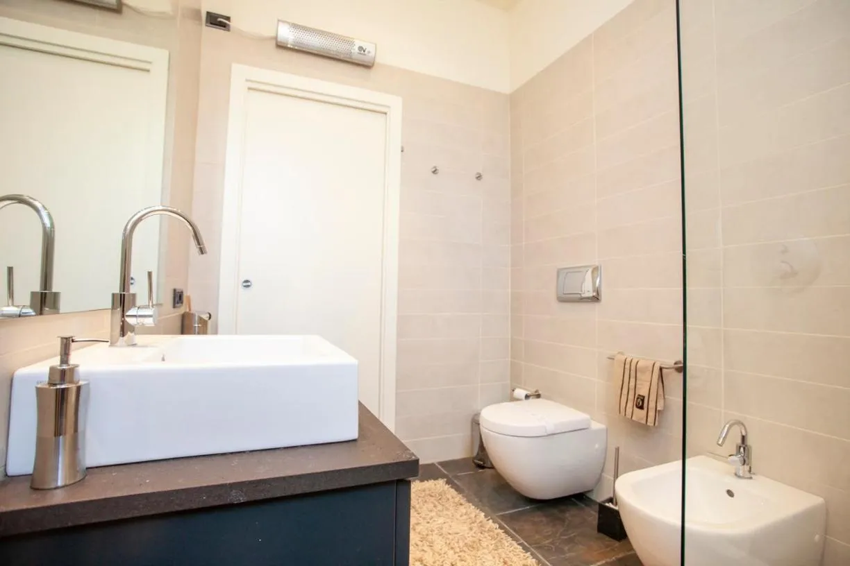 Toilet in Borgo Antico XIX sec.