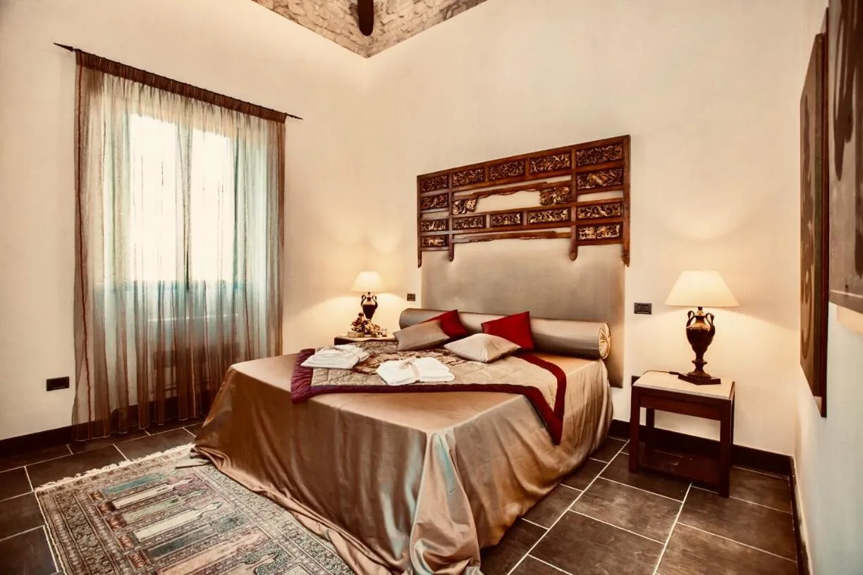 Bed in Borgo Antico XIX sec.