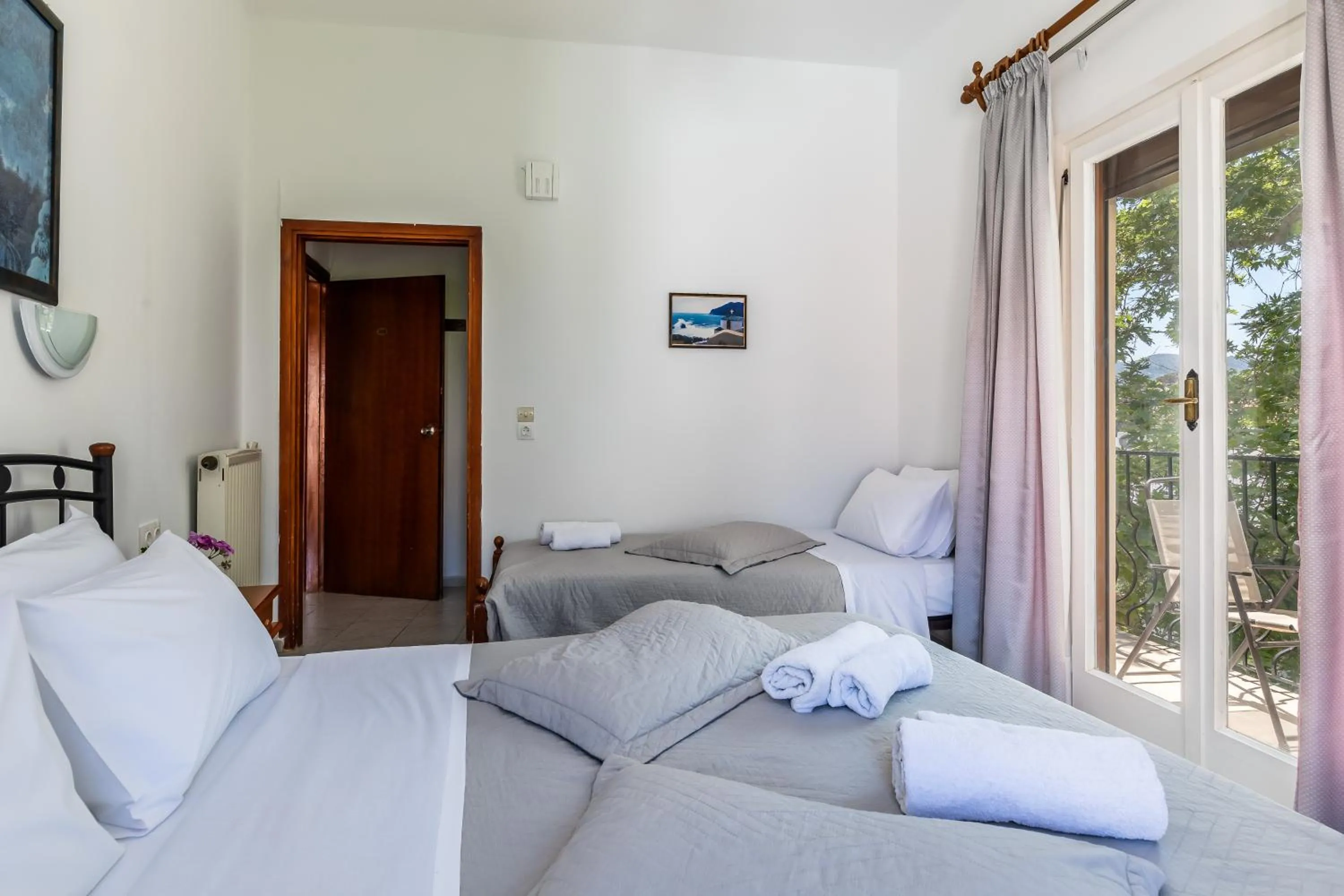 Bed in Regina Hotel