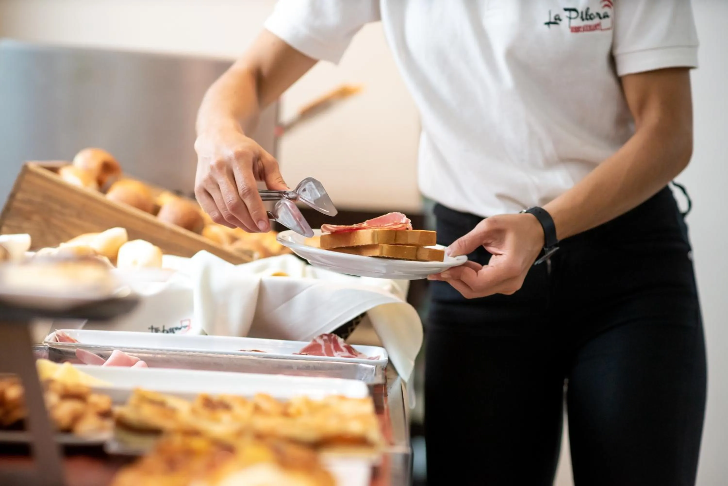 Breakfast in Hotel Termal Emperatriz Termas de Río Hondo