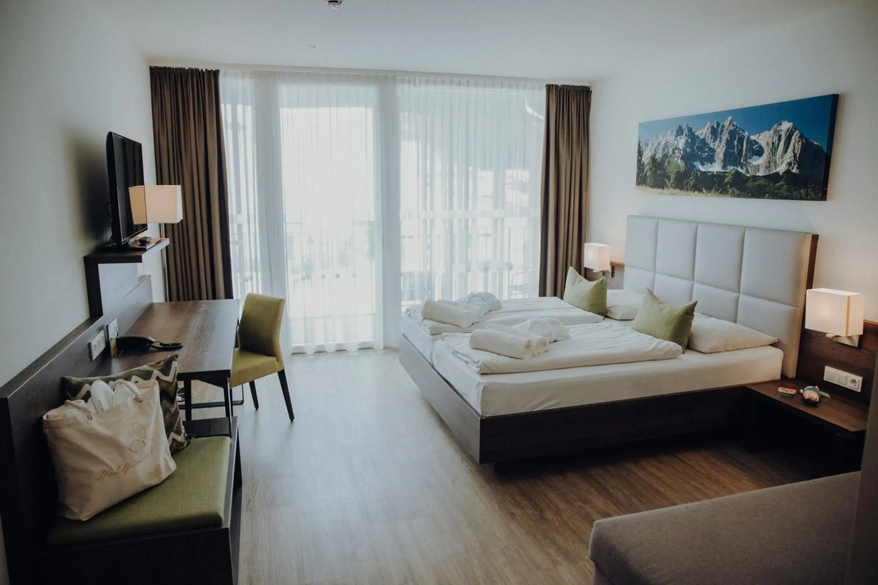 Superior Double Room in Alpenhotel Kaiserfels Superior Double Room in Alpenhotel Kaiserfels