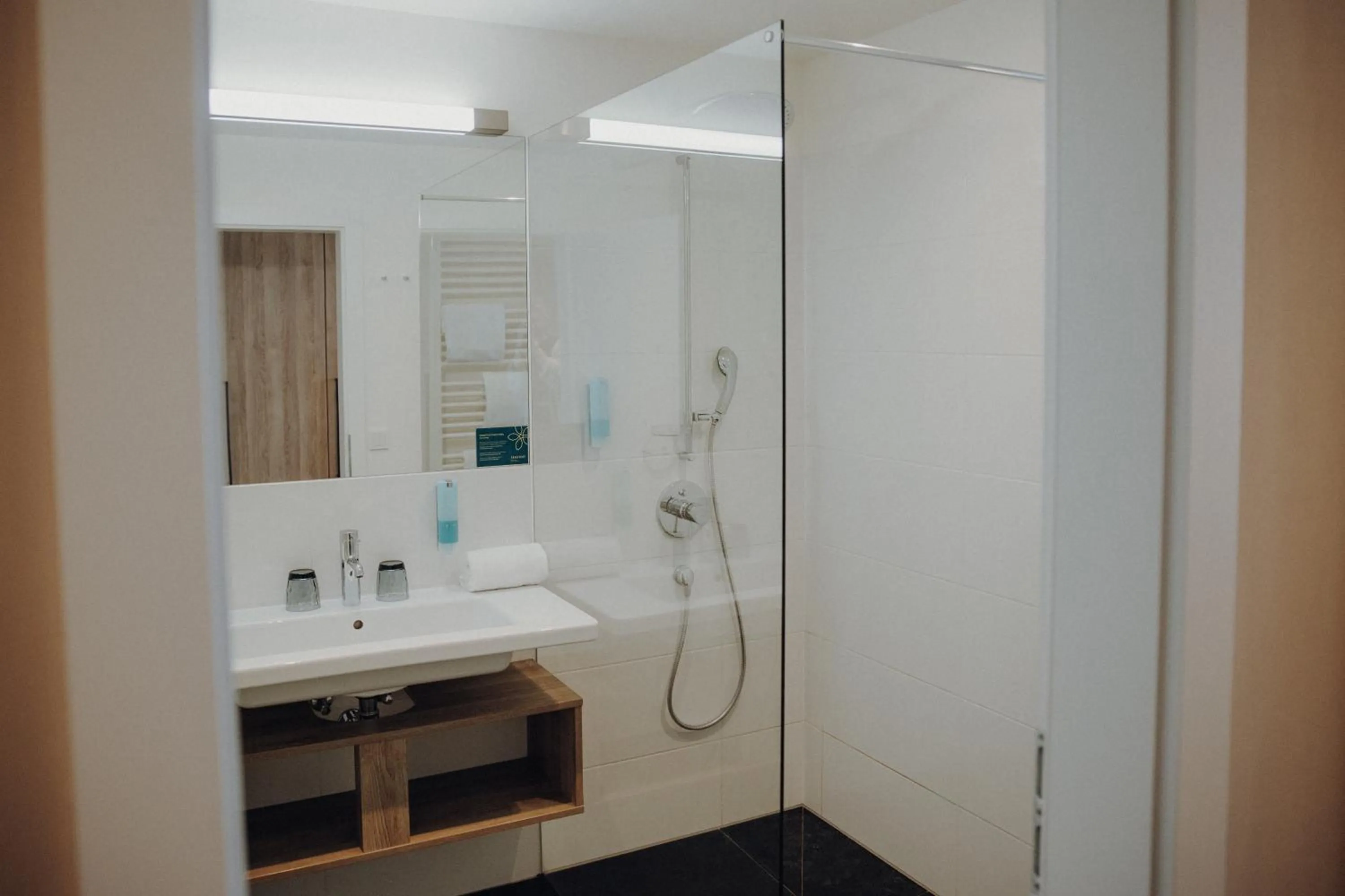 Shower in Alpenhotel Kaiserfels