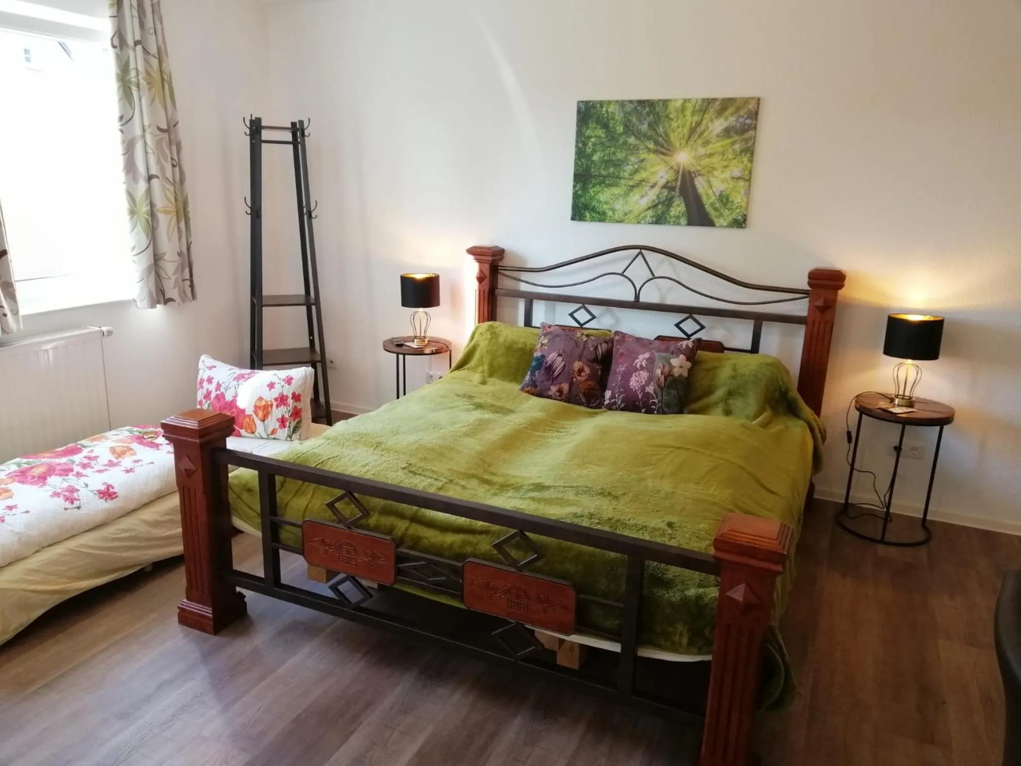 Bed in Landhotel "Zum ersten Siedler"