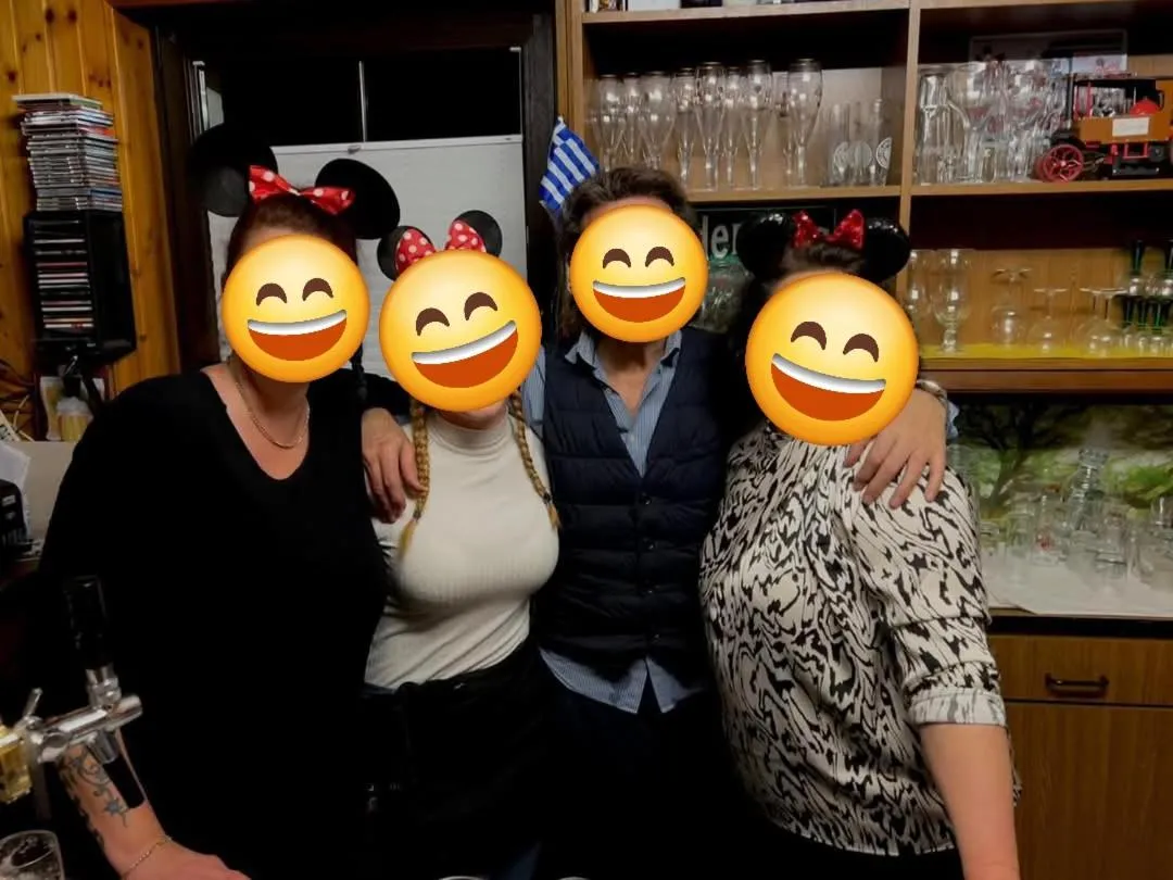 People in Landhotel "Zum ersten Siedler"