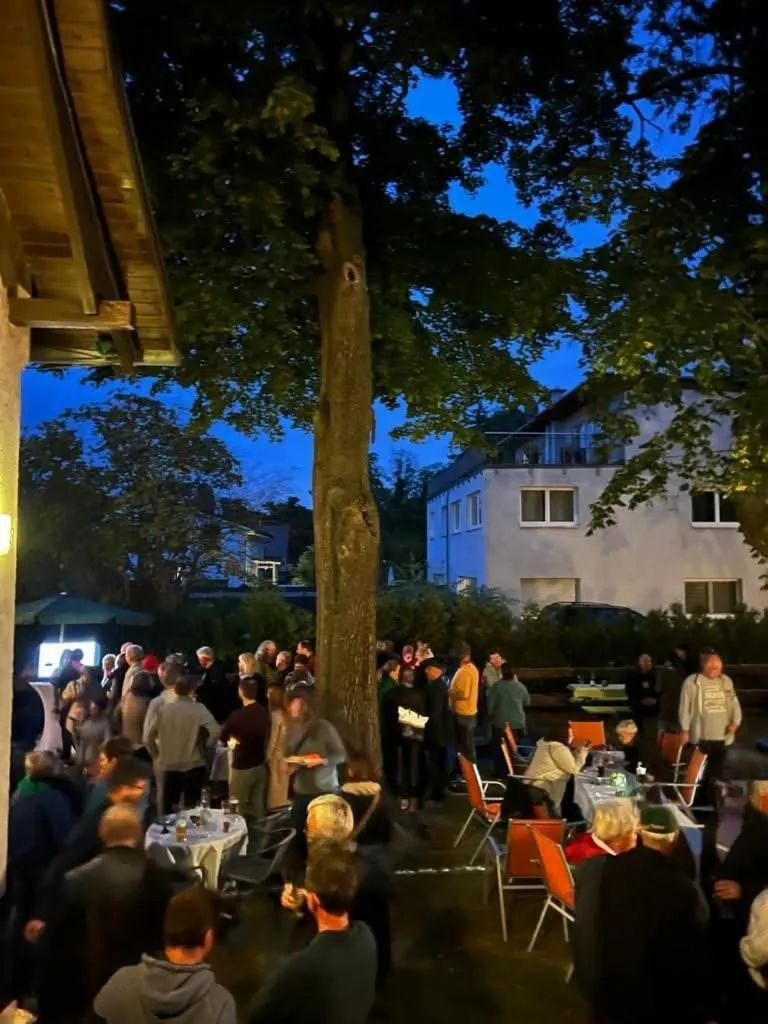 Guests in Landhotel "Zum ersten Siedler"