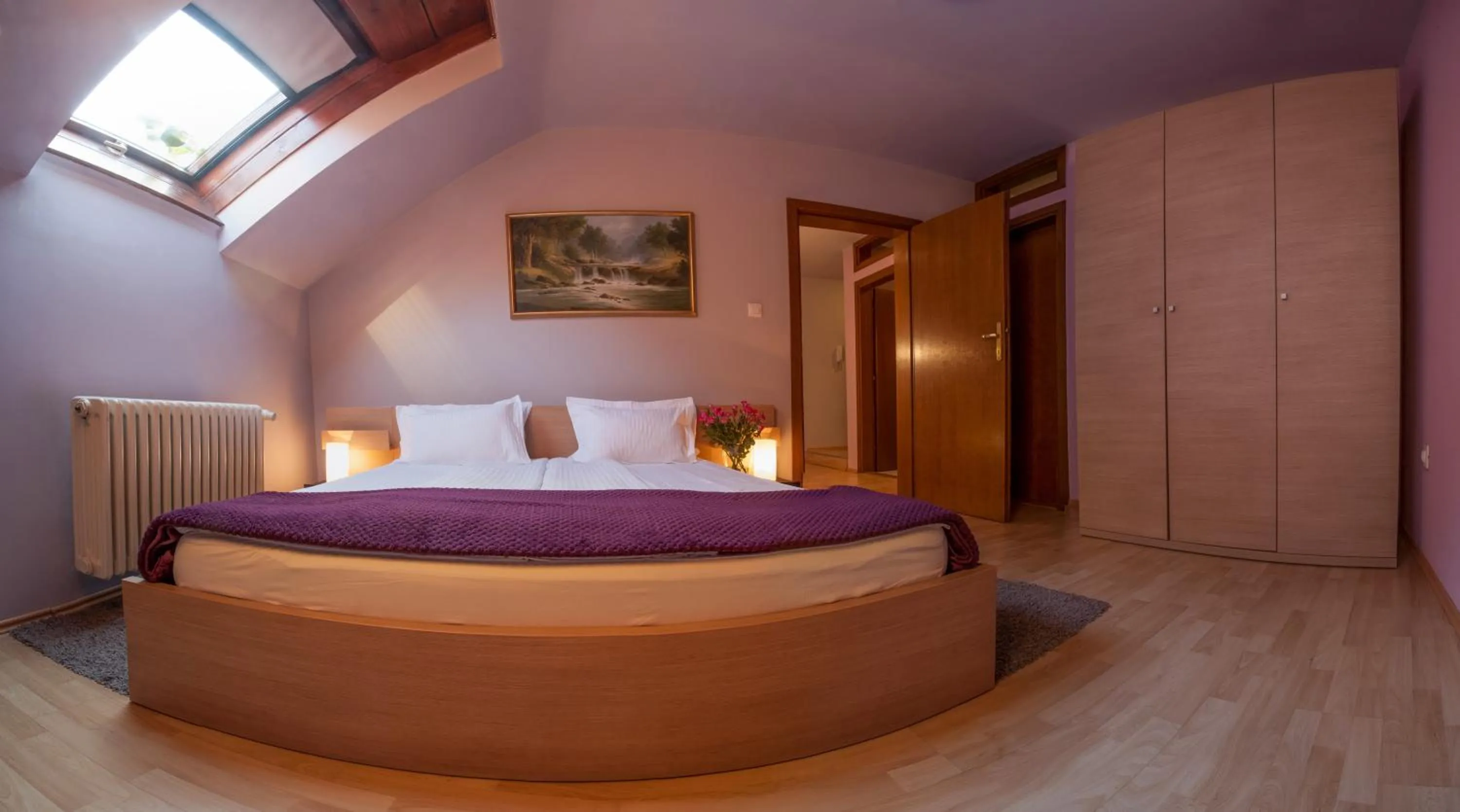 Bed in Veliki Garni Hotel