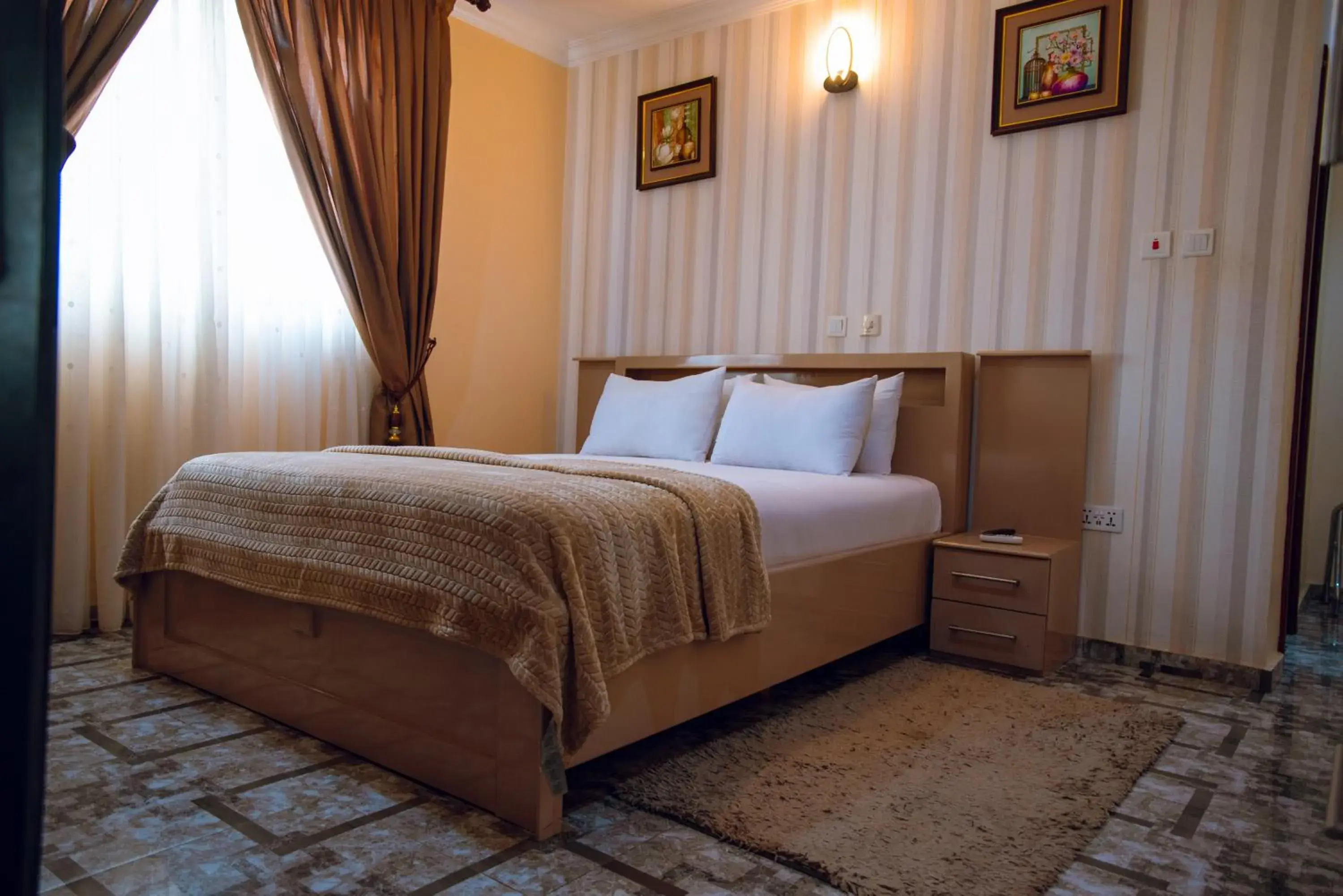 Standard Double Room in Exotic Palace Hotel Standard Double Room in Exotic Palace Hotel