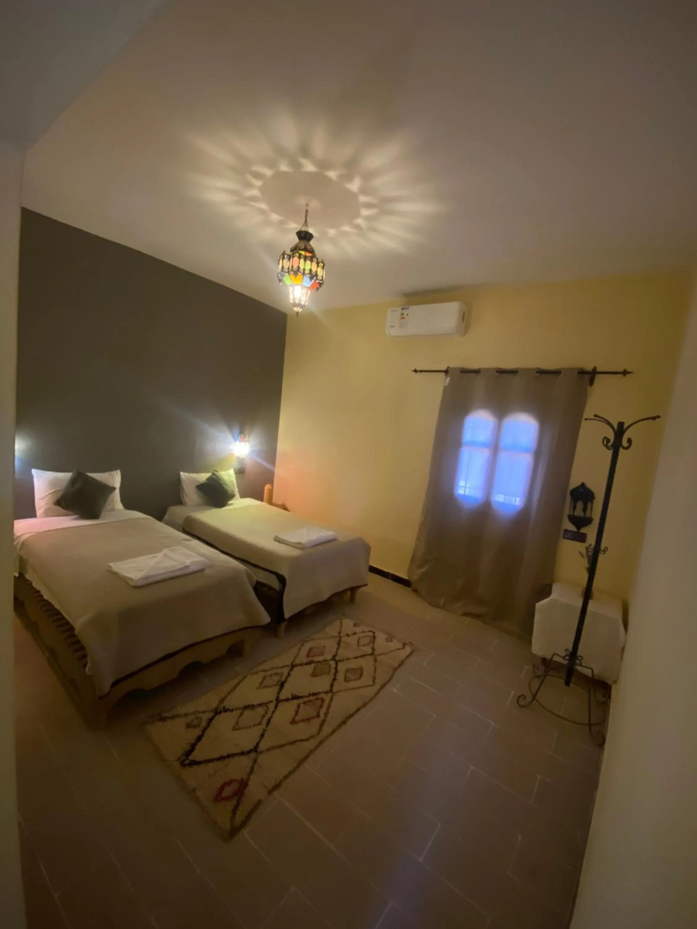 Bed in Kasbah Erg Chebbi