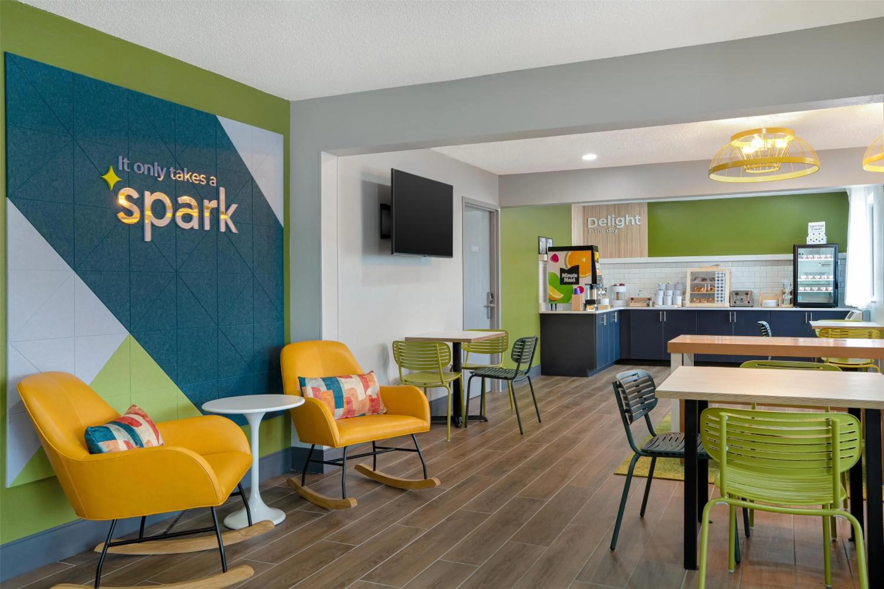 Breakfast in Spark by Hilton Carlisle South