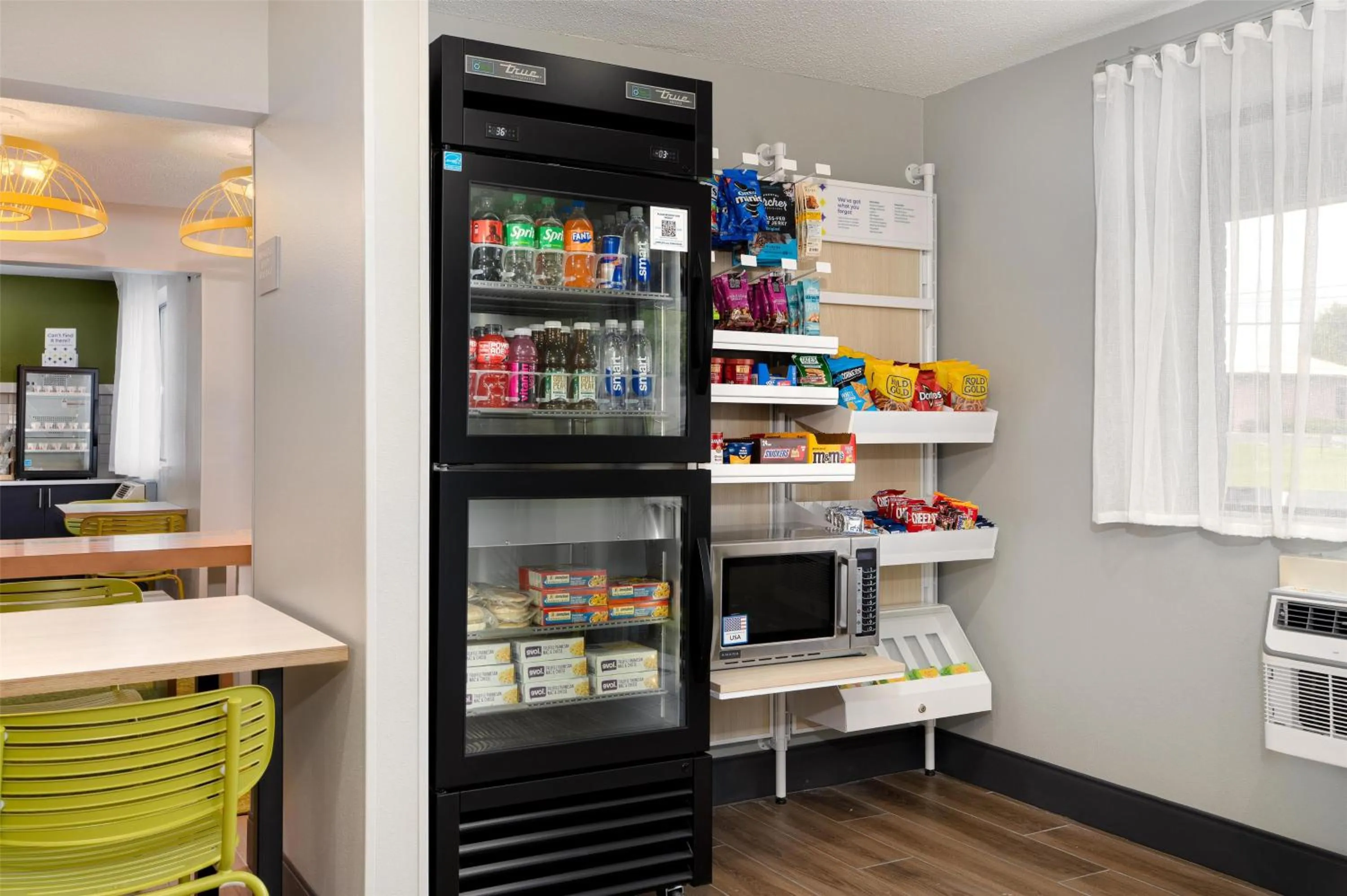 Restaurant/places to eat in Spark by Hilton Carlisle South