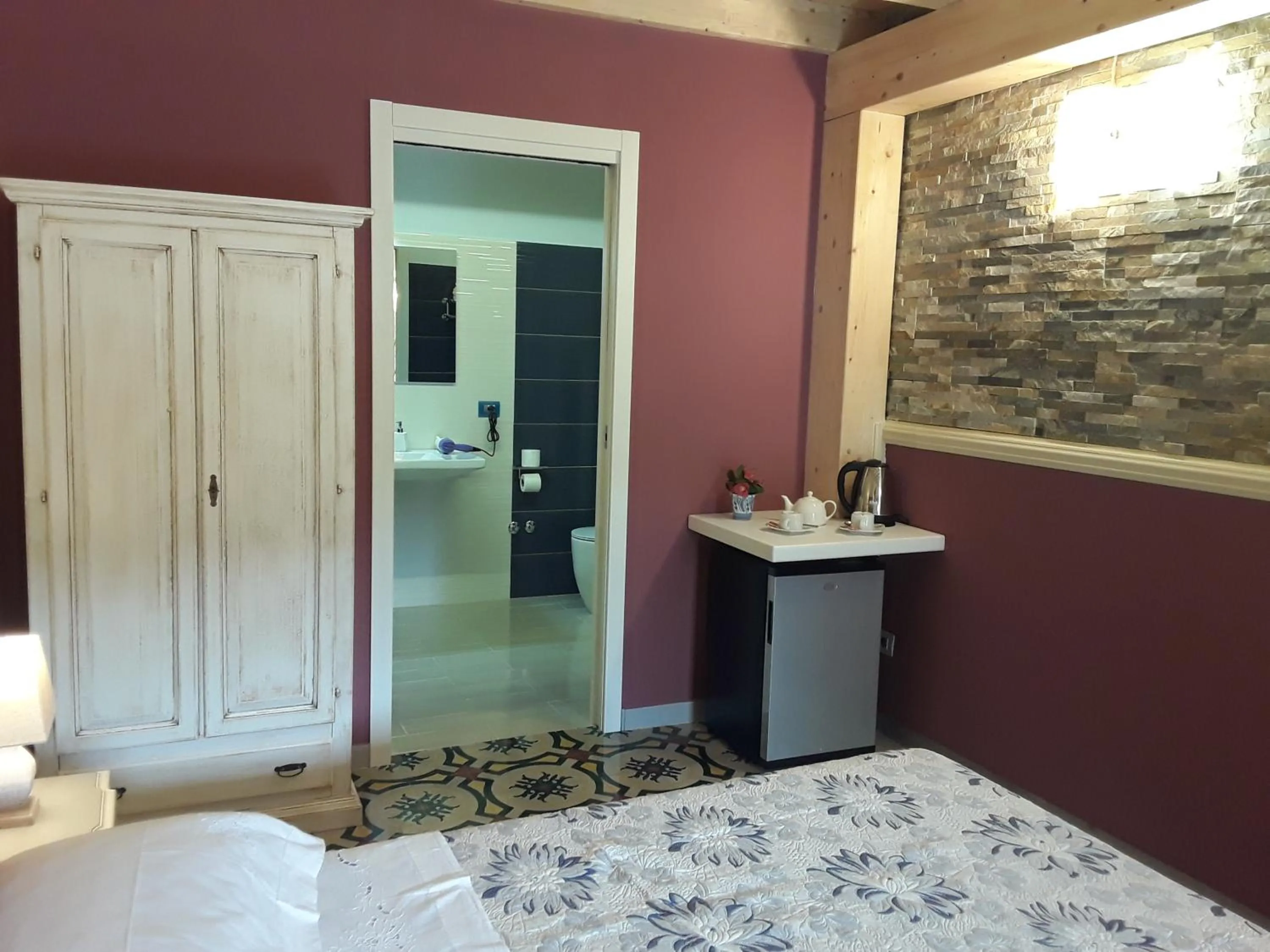 Photo of the whole room in Al Castello B&B