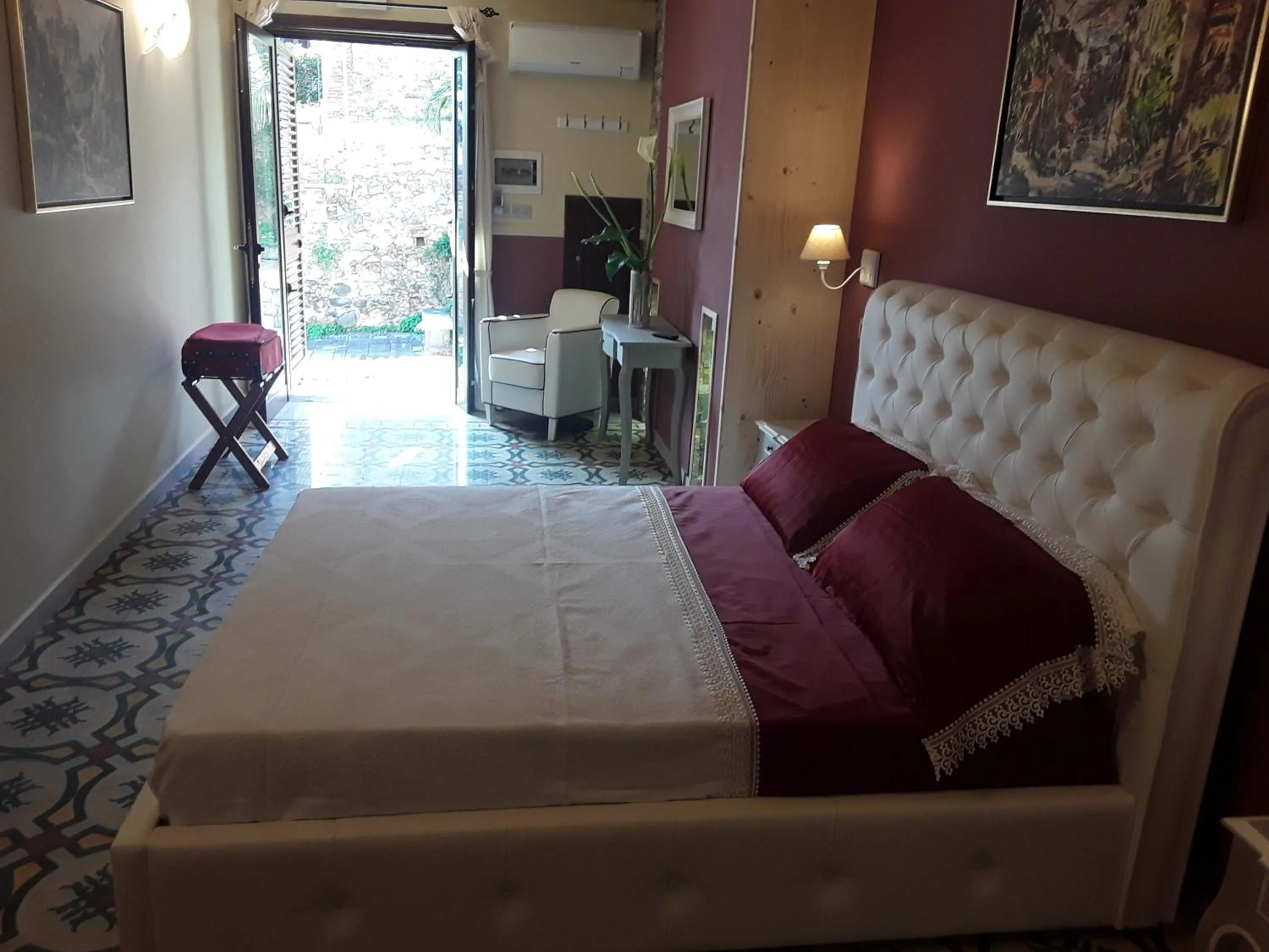 Photo of the whole room in Al Castello B&B